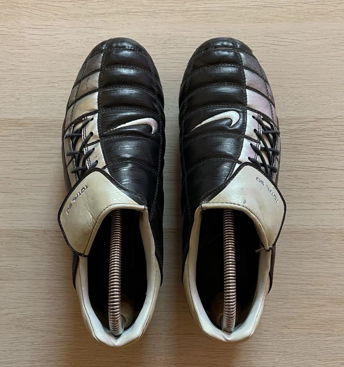 Nike 2003 Nike Air Zoom II Total 90 Soccer Cleats Football Shoes Size US 7.5 / EU 40-41 - 5 Thumbnail