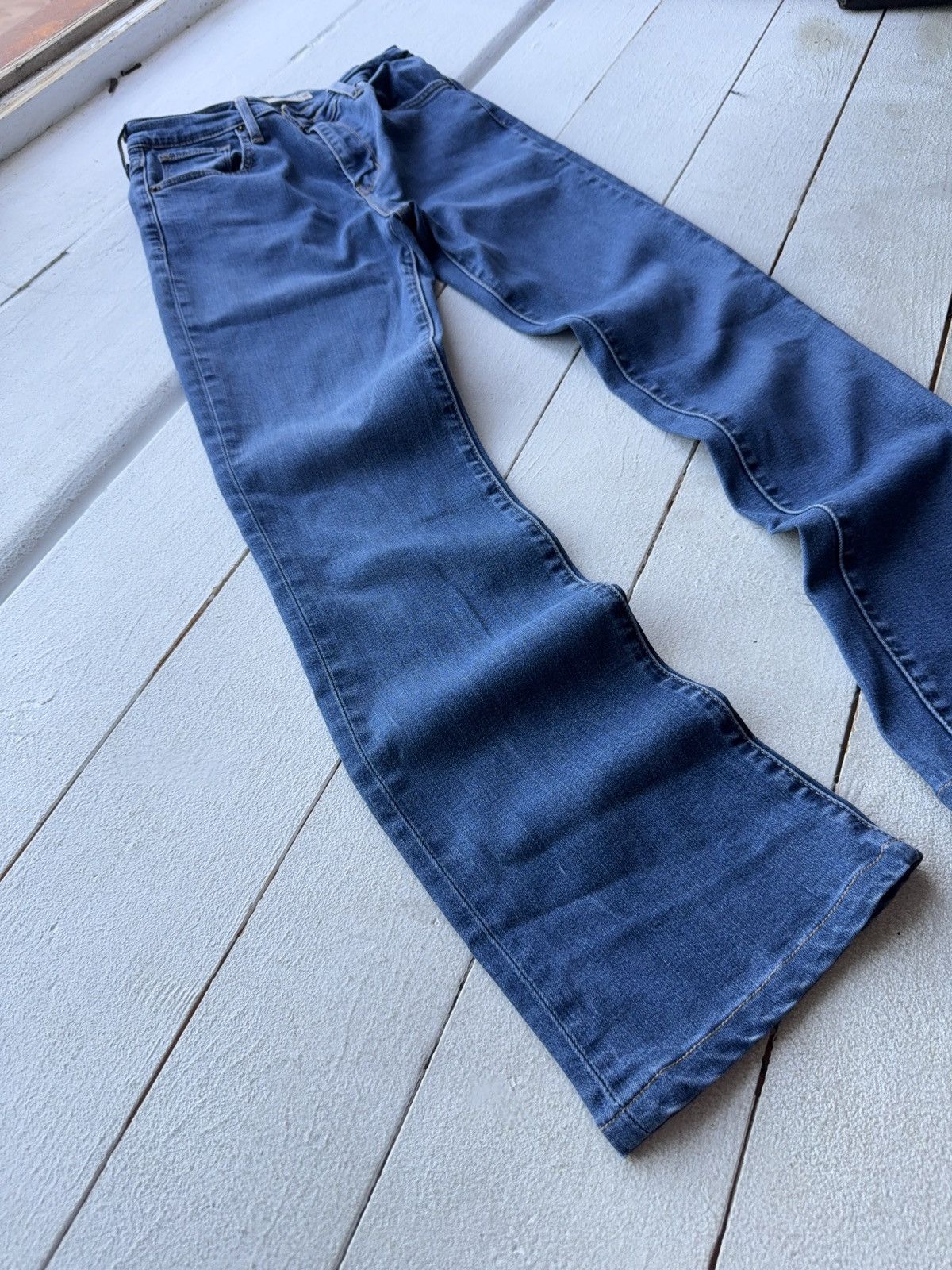 Levi's Vintage 00s Retro style 725 High Rise Bootcut Women’s jeans Size 26" / US 2 / IT 38 - 2 Thumbnail