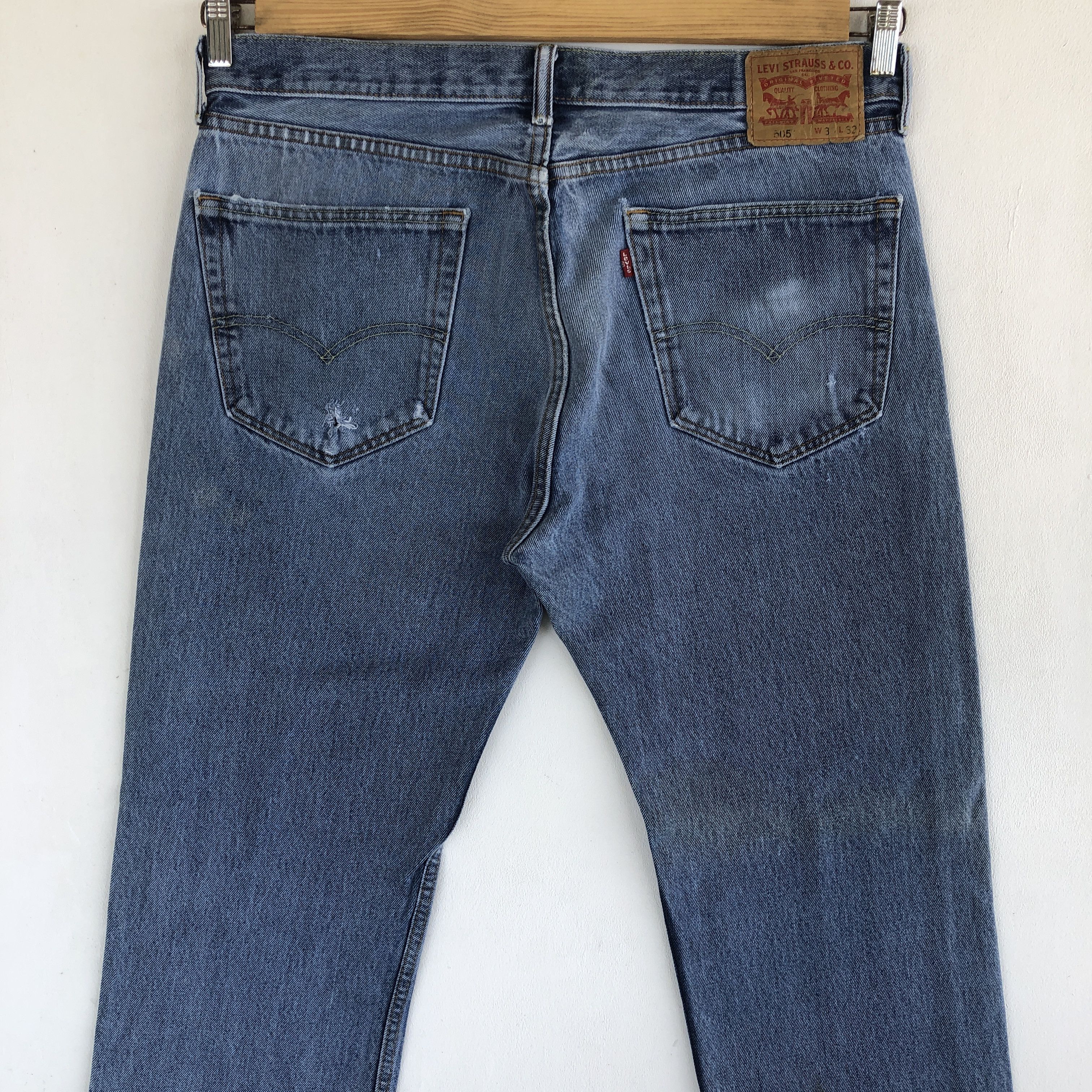 Levi's Vintage Levis Distressed Jeans Levi's 505 Light Wash Denim Size US 36 / EU 52 - 4 Thumbnail