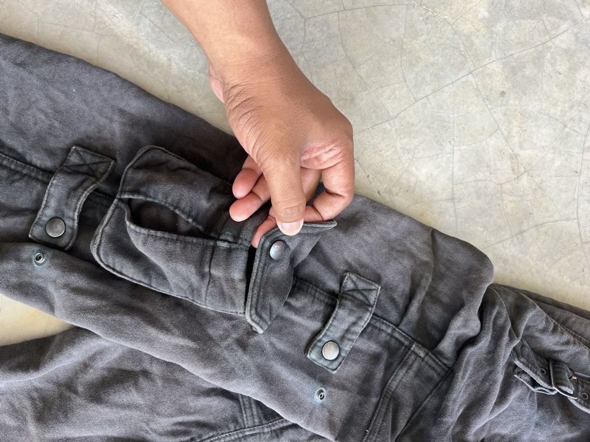 Tete Homme VINTAGE TETE HOMME Multi-Pocket Sun Faded Cargo Flare Pants Size US 32 / EU 48 - 7 Thumbnail