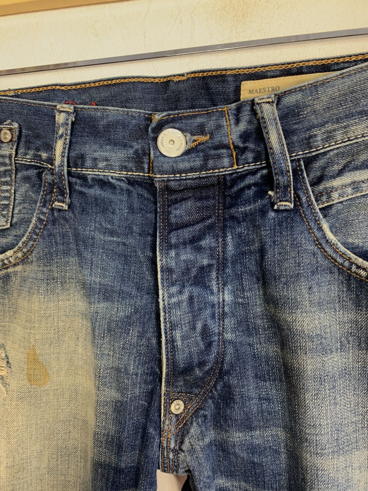 Replay Replay Maestro Indigo Beauty Faded Straight Cut Buttonfly Size US 34 / EU 50 - 3 Thumbnail