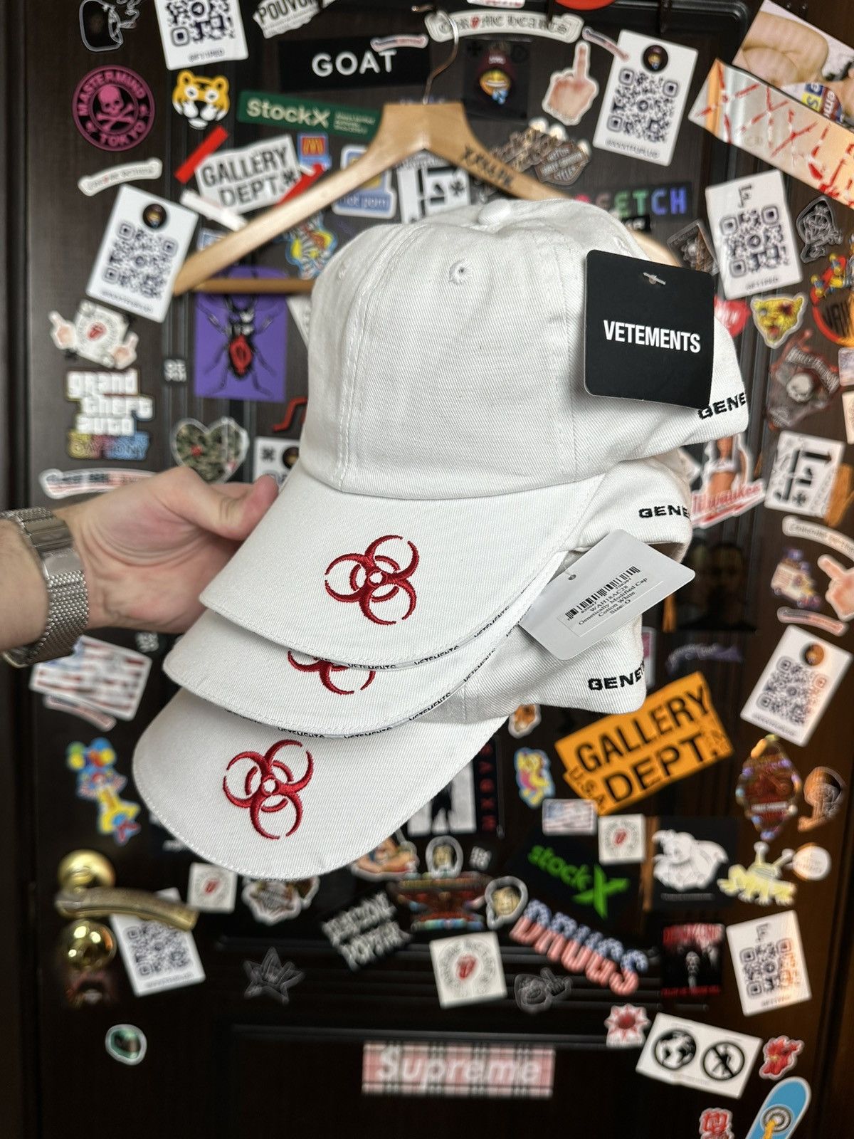 Vetements Vetements Genetically Modified White Cap Size ONE SIZE - 1 Thumbnail