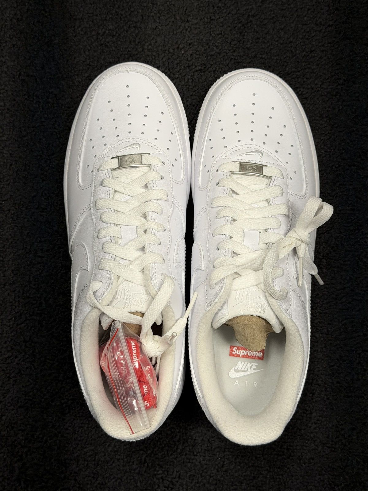 Nike × Supreme DS Supreme x Nike Air Force 1 White Low Tops size 8 Size US 8 / EU 41 - 3 Thumbnail