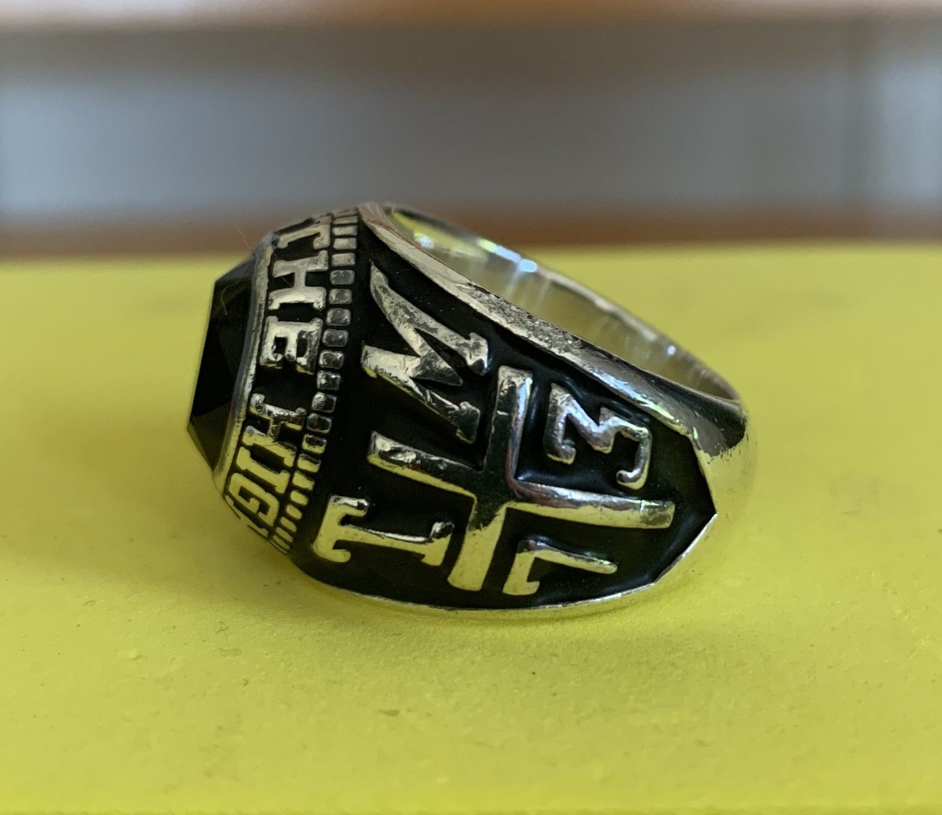 Number (N)ine F/W 2005 Number (N)ine THS Championship Ring Size ONE SIZE - 5 Thumbnail