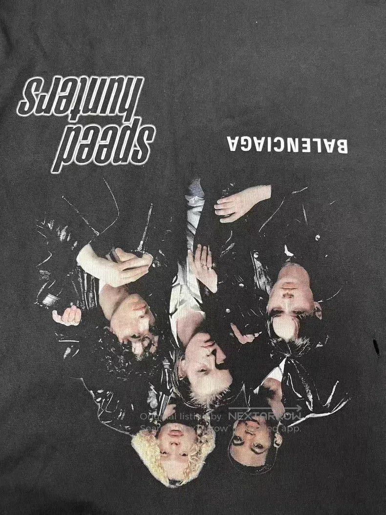 Balenciaga Balenciaga Inverted Letter Figure Printed Long Sleeve Crew Size US S / EU 44-46 / 1 - 3 Thumbnail