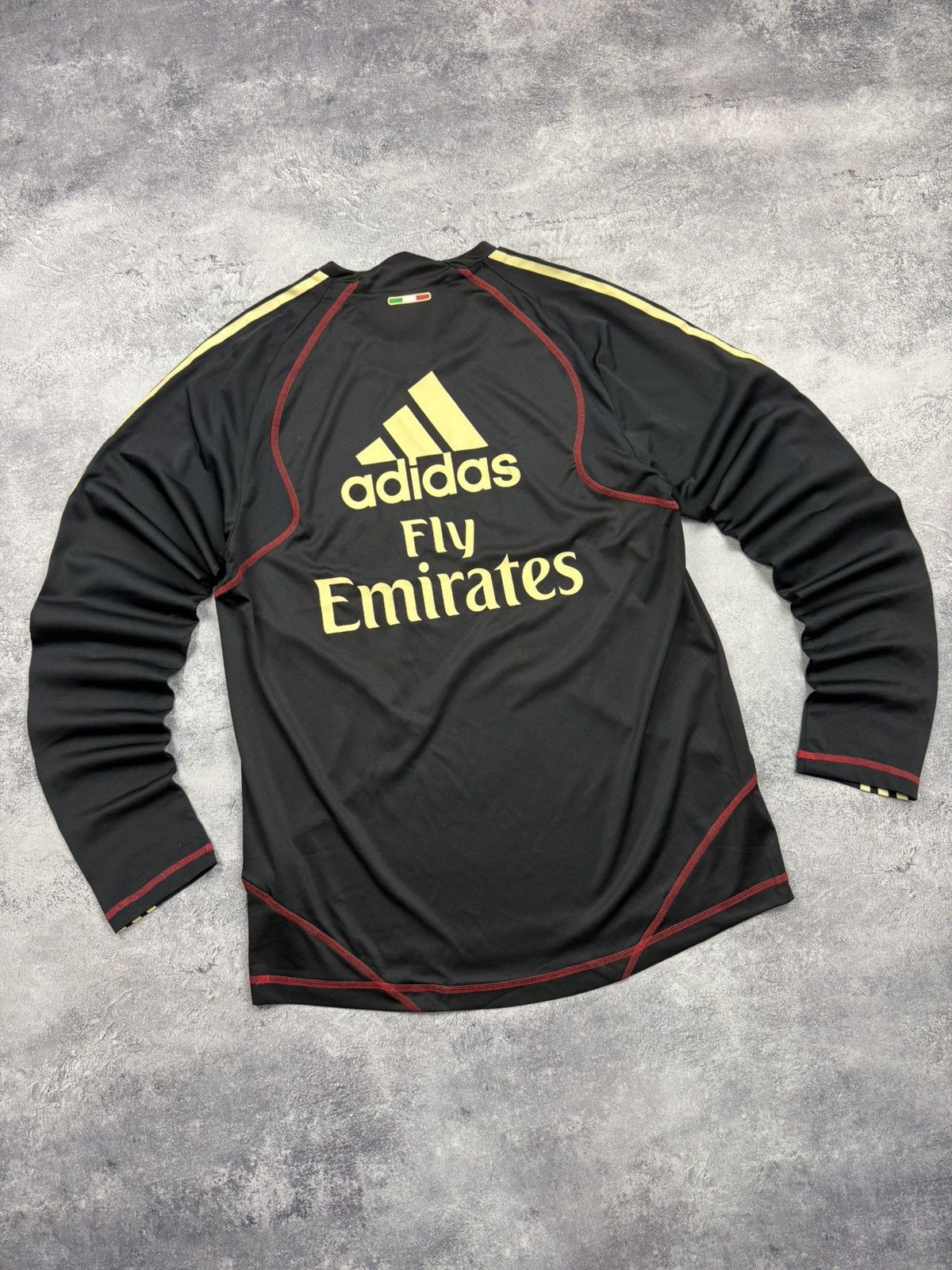 Adidas Vintage Adidas AC Milan Training Top Long Sleeve Jersey Size US L / EU 52-54 / 3 - 20 Thumbnail