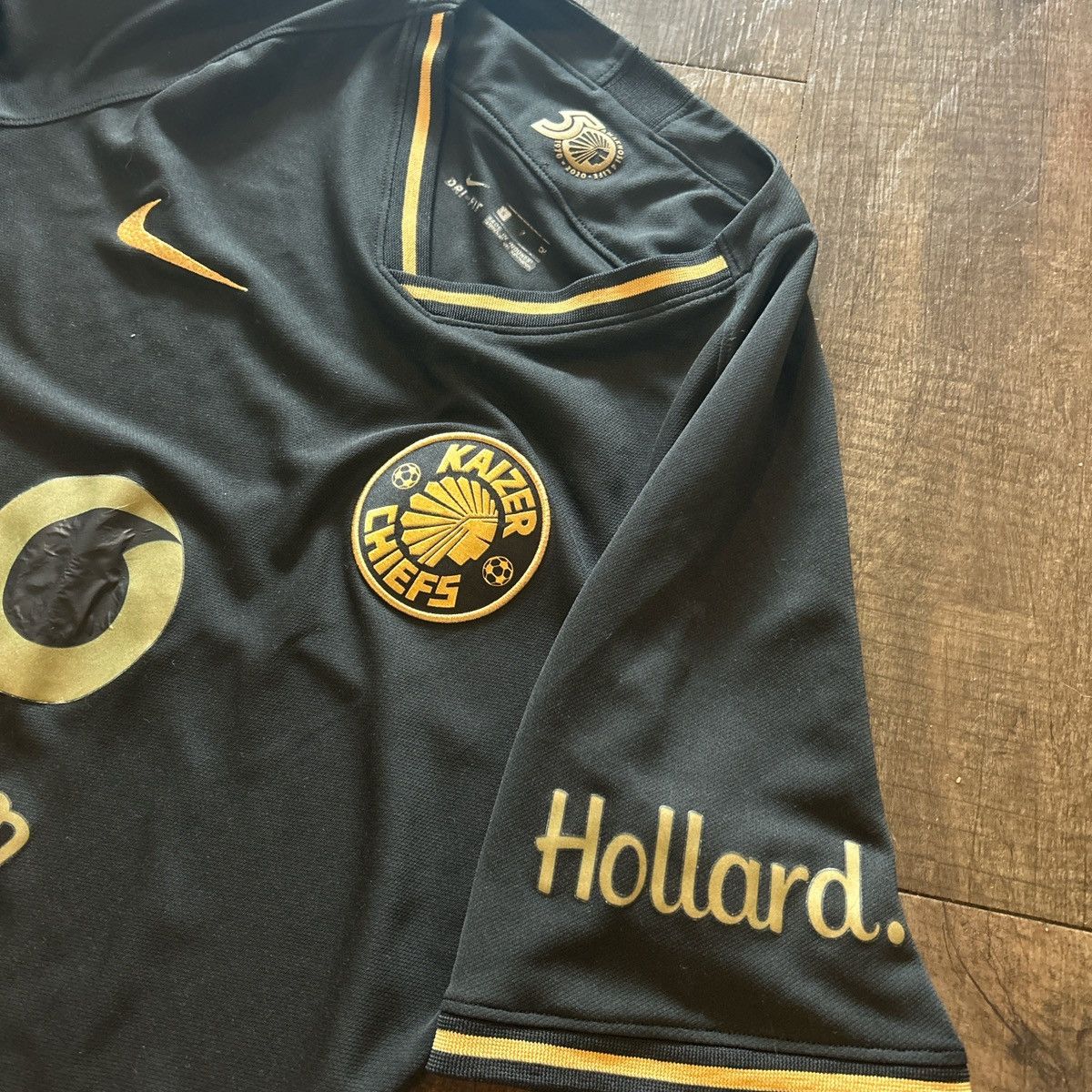 Nike Kaizer Cheifs - 2019/2020 soccer Jersey Size US S / EU 44-46 / 1 - 1 Thumbnail