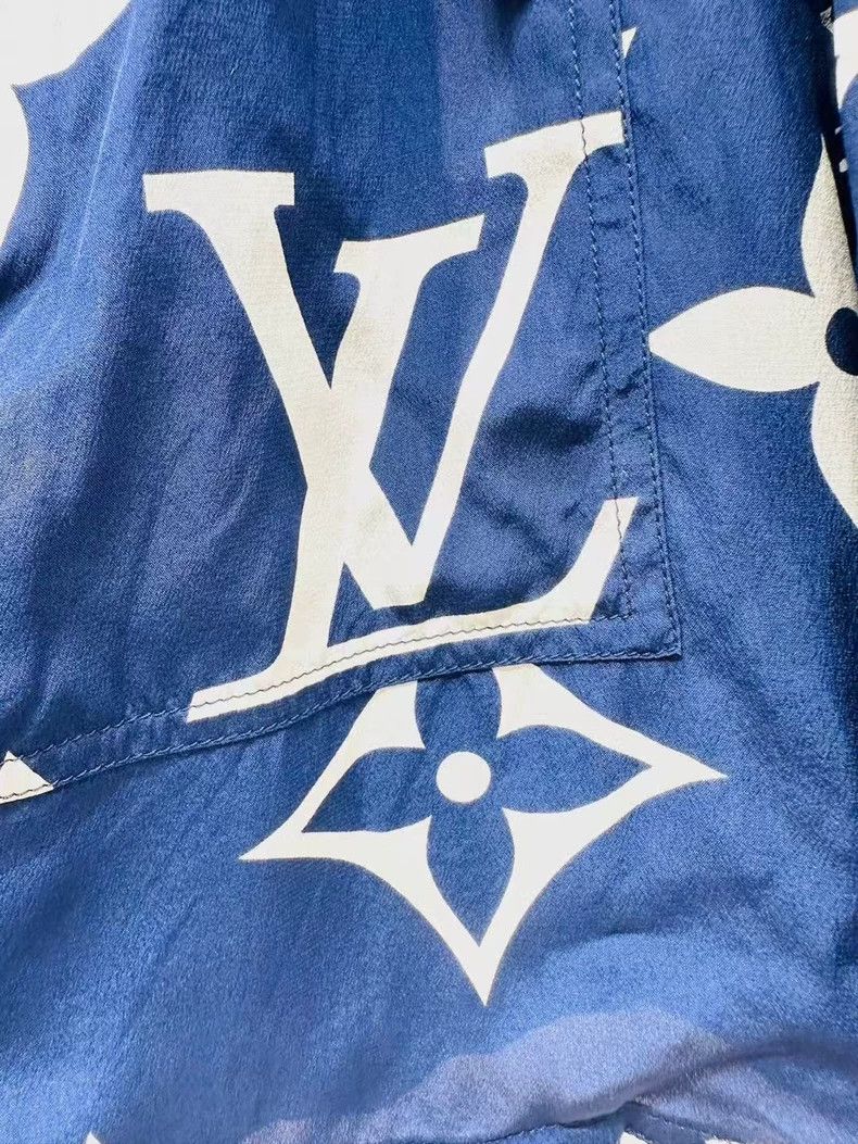 Louis Vuitton Louis Vuitton Blue print silk dress Size XS / US 0-2 / IT 36-38 - 5 Thumbnail
