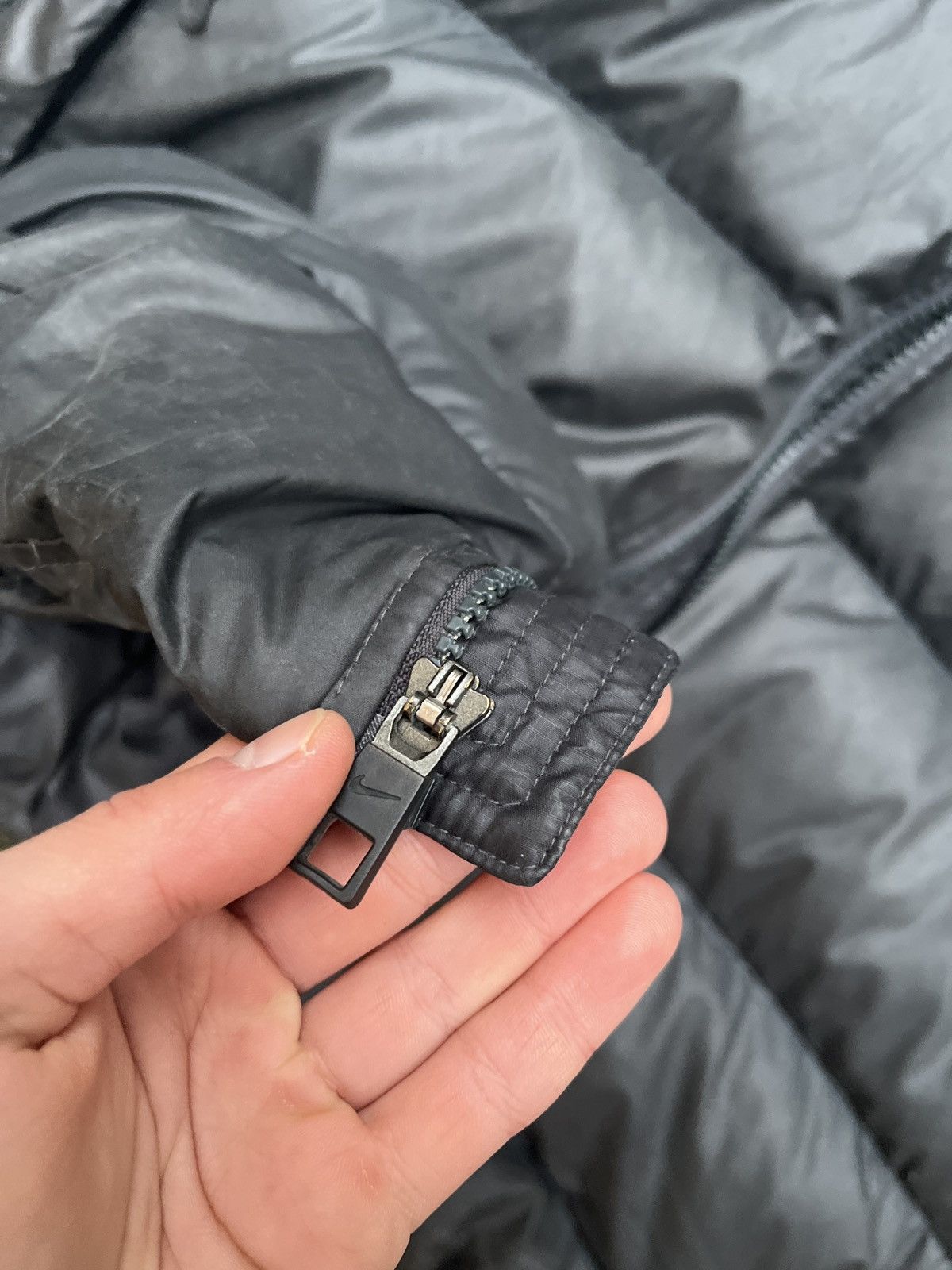 Nike × Vintage Grey Vintage Nike swoosh puffer jacket 90s boxy Size US XL / EU 56 / 4 - 5 Thumbnail