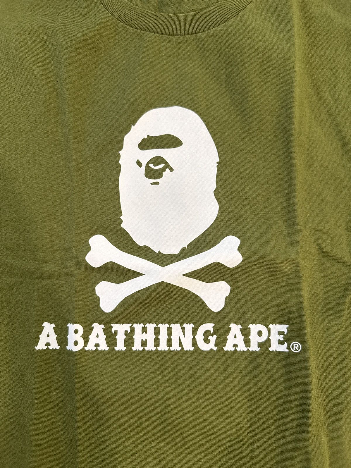 Bape Bape Pirate Store Crossbones Tee - BRAND NEW! Size US M / EU 48-50 / 2 - 3 Thumbnail