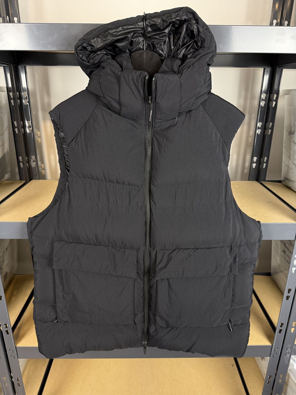 Y-3 Y-3 yohji yamamoto mens puffer vest jacket size L Size US L / EU 52-54 / 3 - 4 Thumbnail