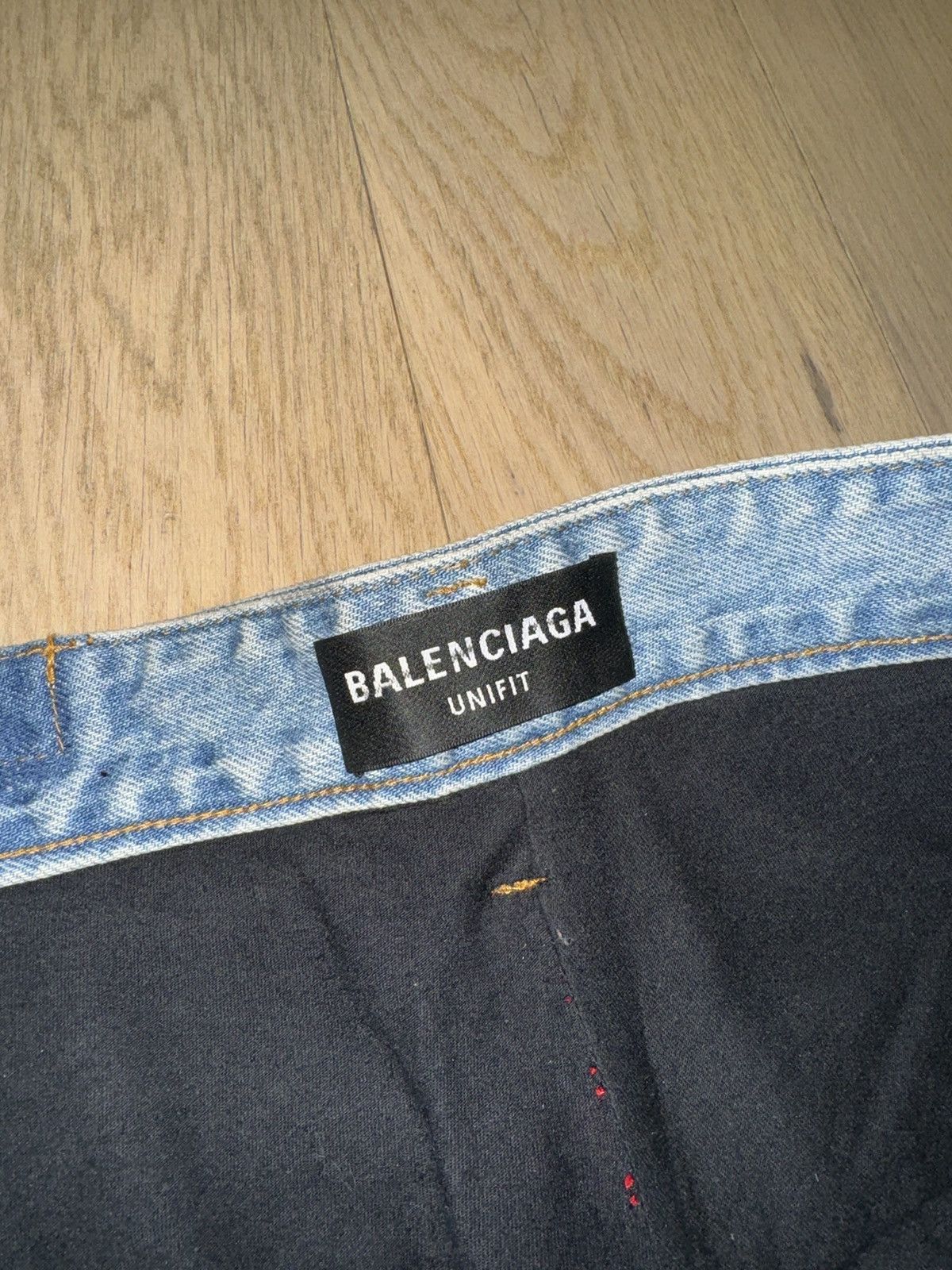 Balenciaga Balenciaga AW21 Slashed Jeans MEN 29-32 Size US 26 / EU 42 - 4 Thumbnail