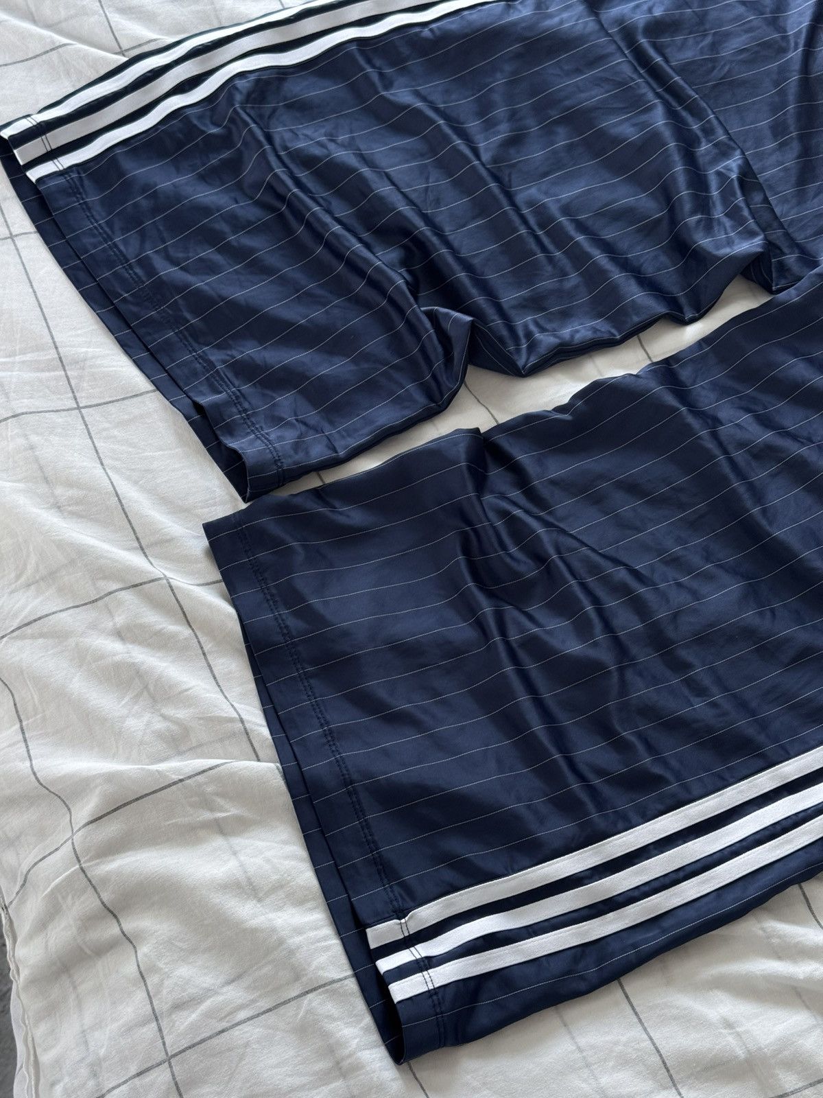 Adidas Adidas Balenciaga Style baggy Track Pants Hype Sweatpants Size 33" - 4 Thumbnail