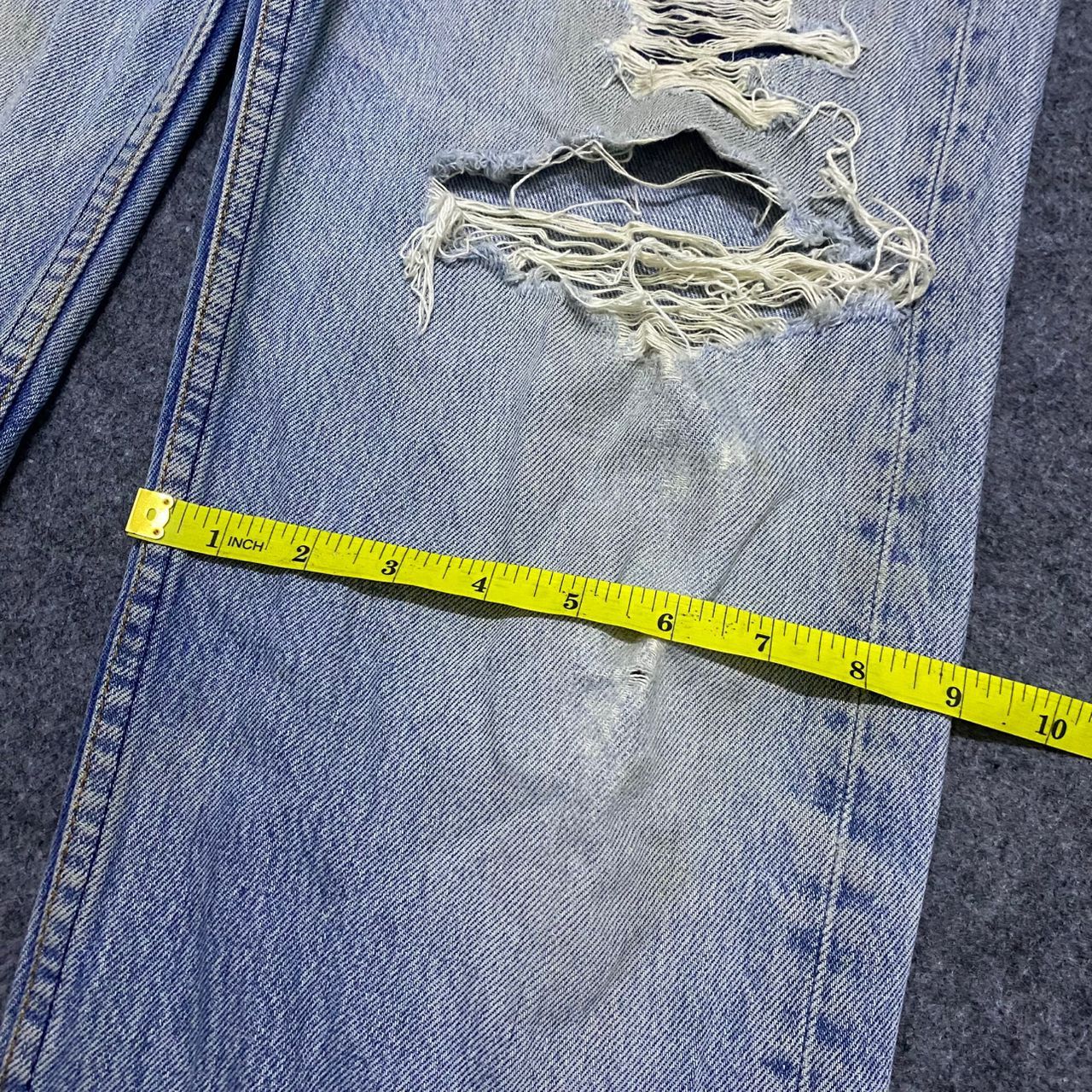 Levi's Vintage Levis 501xx Distressed Denim Kurt Cobain Style Size US 36 / EU 52 - 5 Thumbnail