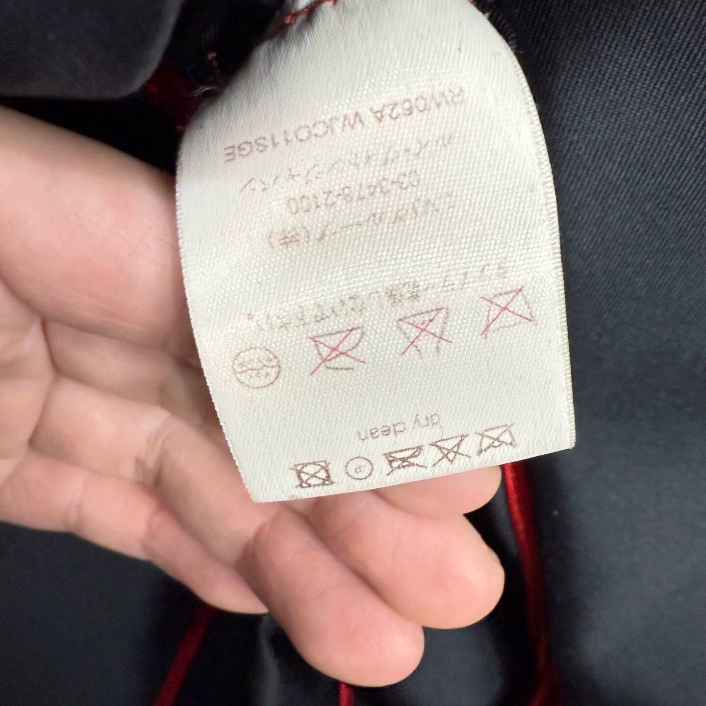 Louis Vuitton Louis Vuitton black wool gold button Monogram overcoat 34 Size XS / US 0-2 / IT 36-38 - 4 Thumbnail