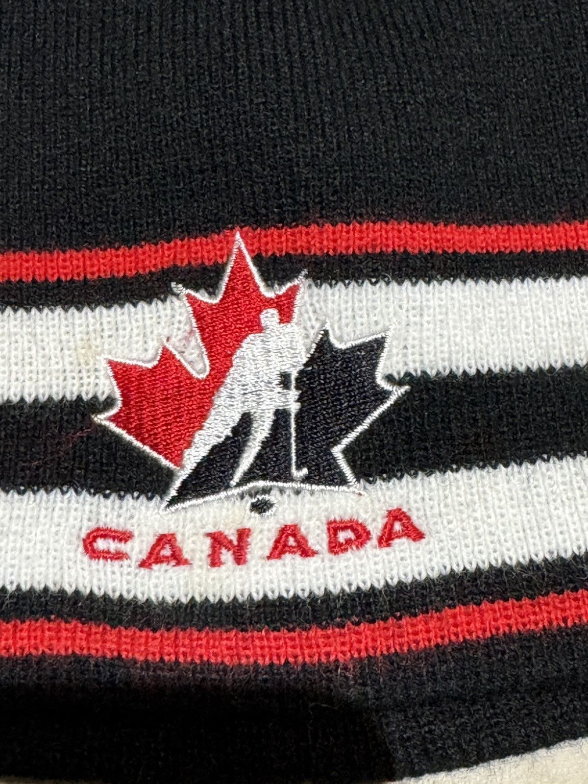 NHL Vintage 2006 Y2k Canada Beanie Striped Embroidered Logo Size ONE SIZE - 2 Thumbnail