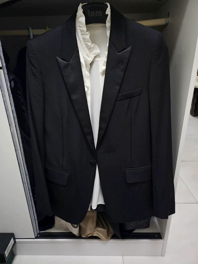 Saint Laurent Paris Saint Laurent Tuxedo Jacket Black Color Size US L / EU 52-54 / 3 - 1 Thumbnail