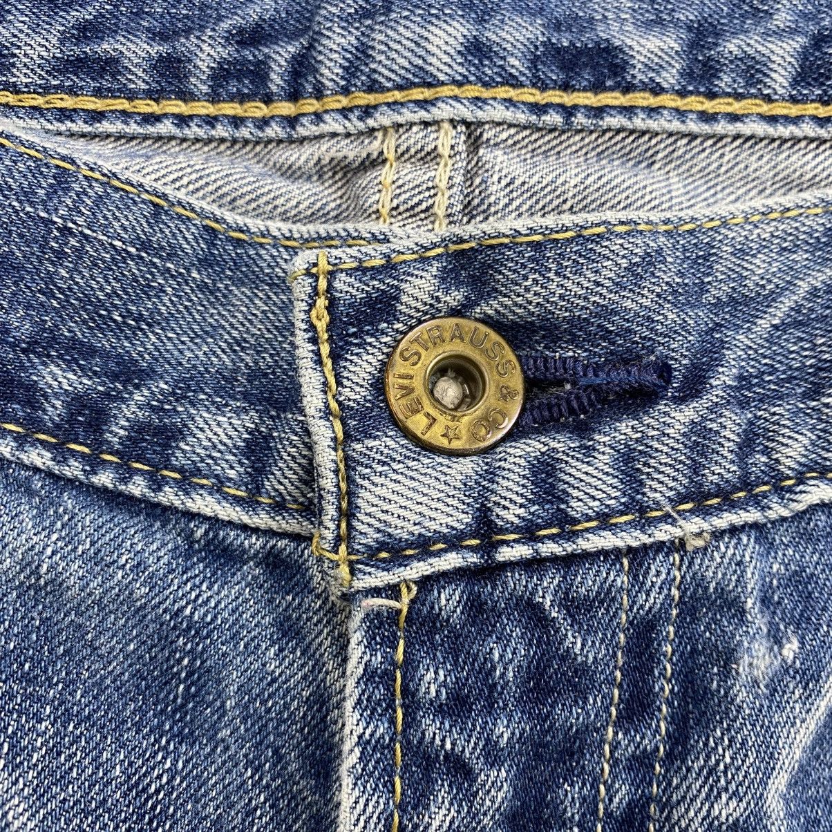 Levi's Vintage Clothing 🇯🇵 1990s Vintage Levis 503 Japan 33x33 Distressed Faded Jeans Size US 33 - 6 Thumbnail
