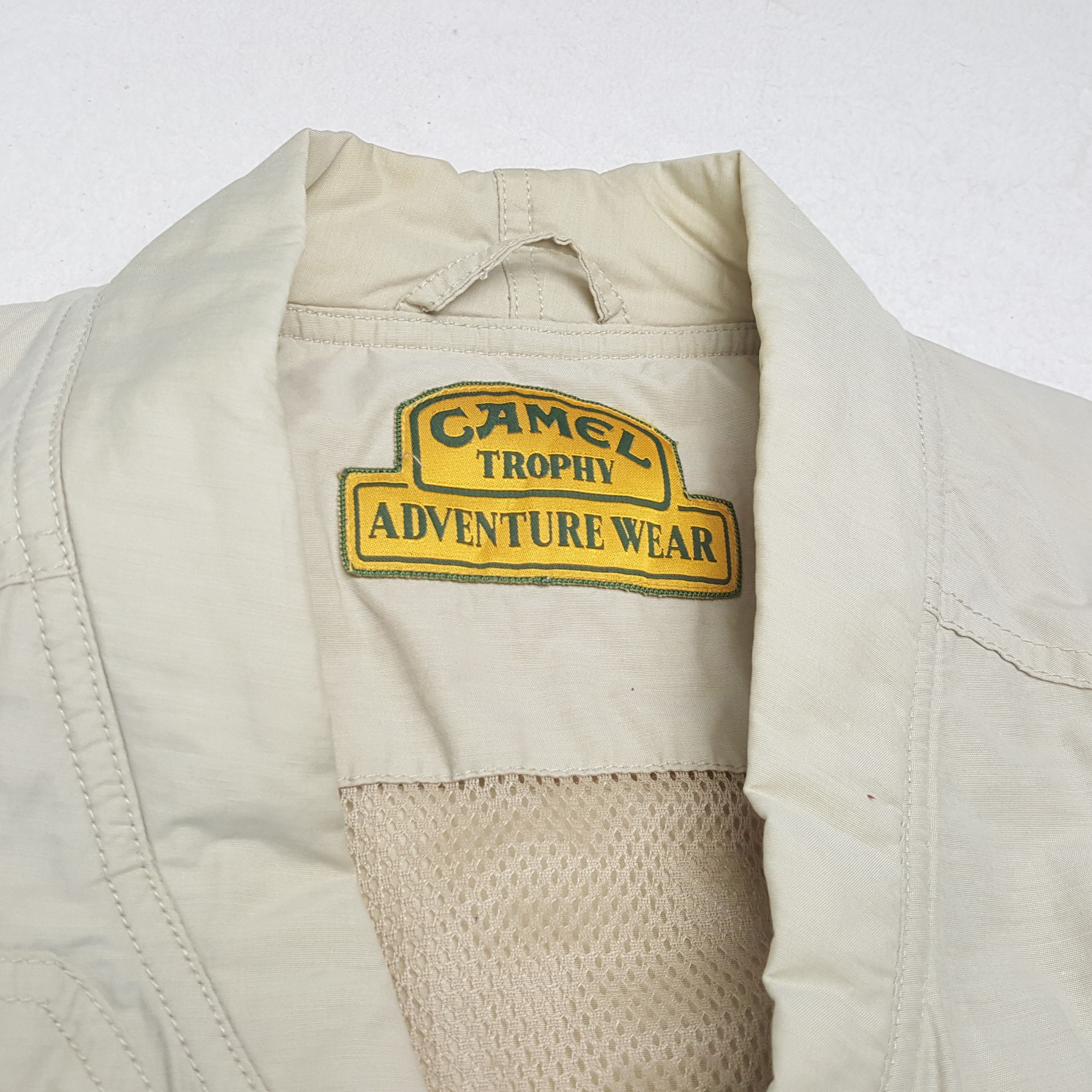 Camel × Vintage CAMEL Adventure Wear Nice Design Vest Size US L / EU 52-54 / 3 - 8 Thumbnail
