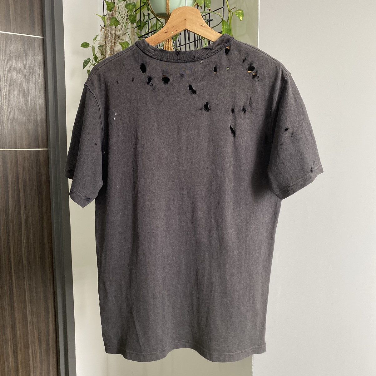 Lemaire × Uniqlo 💥SICK💥Thrashed Faded Lemaire x Uniqlo ERD GRUNGE TSHIRT Size US M / EU 48-50 / 2 - 6 Thumbnail