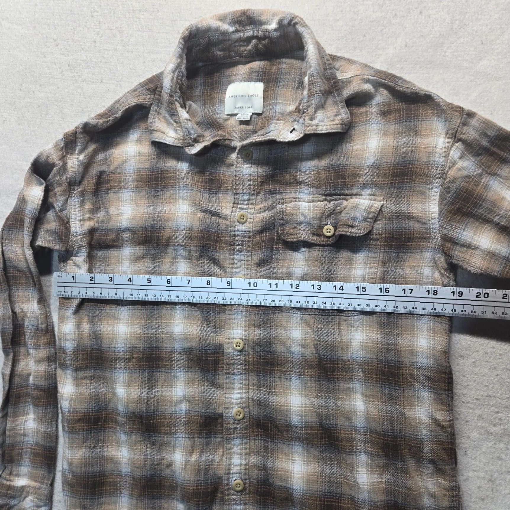 American Eagle Outfitters AMERICAN EAGLE Outfitters Button-Up Shirt Brown Plaid Flannel Regular S Mens Small Classic Shirt Adults Brown Plaid Super Soft Shirt Size US S / EU 44-46 / 1 - 4 Thumbnail