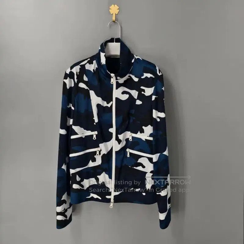 Valentino Valentino Men's Blue Camouflage Jacket . Size US S / EU 44-46 / 1 - 1 Thumbnail