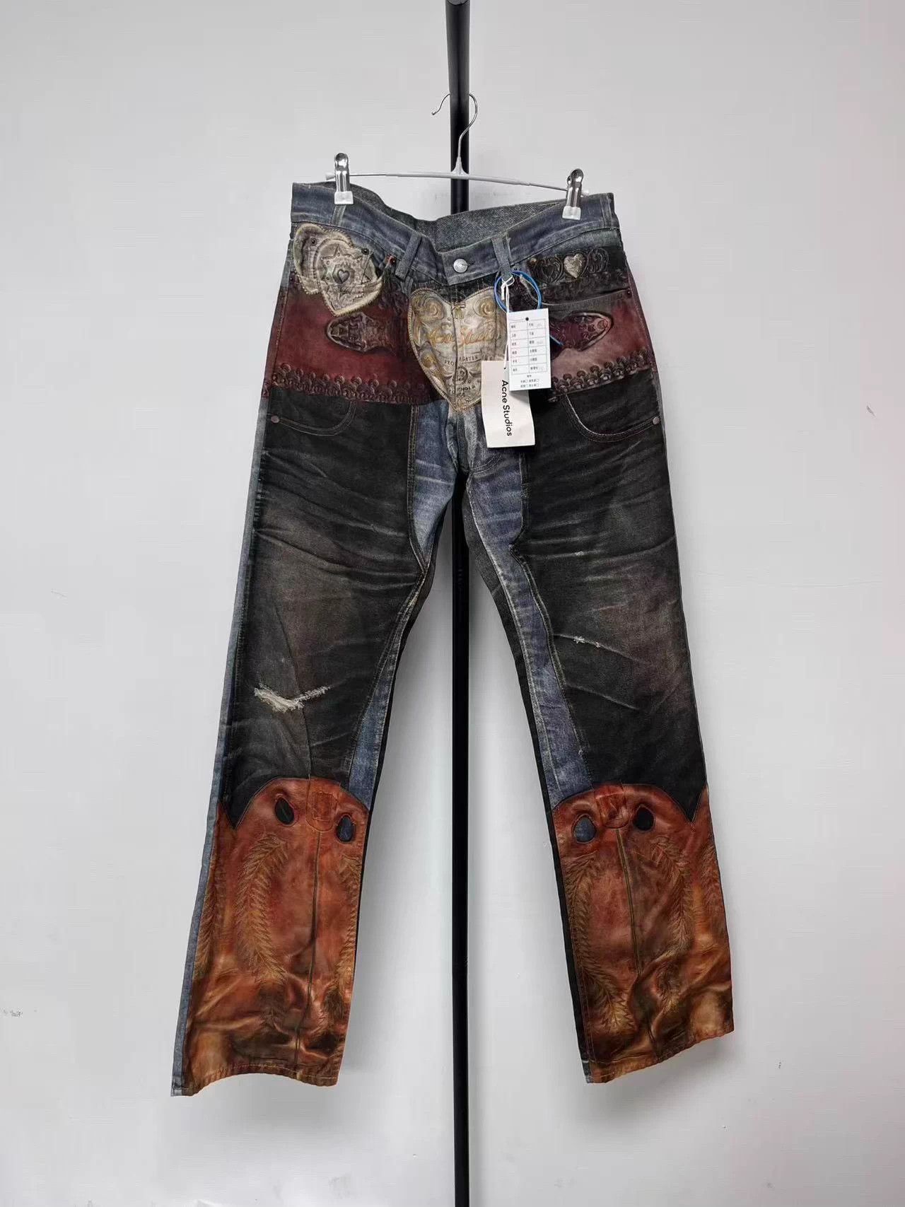 Acne Studios Acne Studios Heart Button 3D Optical Straight Low M Jeans Size US 32 / EU 48 - 1 Thumbnail