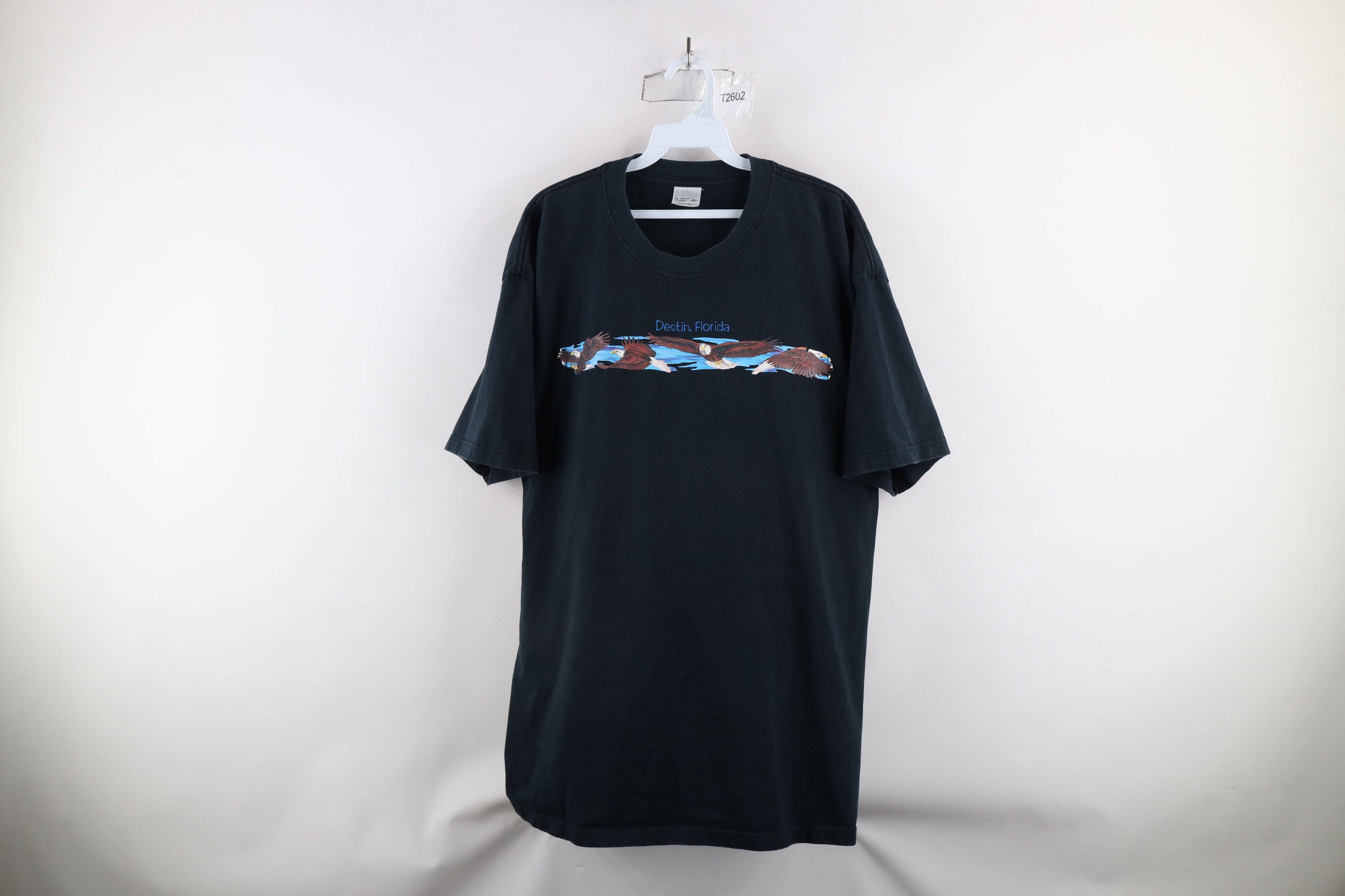 Vintage Vintage 90s Out Destin Florida Eagle Heavyweight T-Shirt Size US XL / EU 56 / 4 - 1 Thumbnail