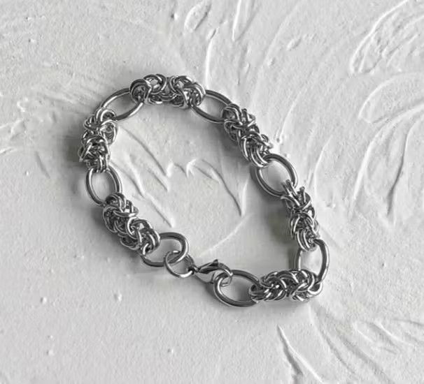 Jewelry × Vintage Silver Barbed Chainlink Bracelet (18 & 21 CM) Size ONE SIZE - 1 Thumbnail