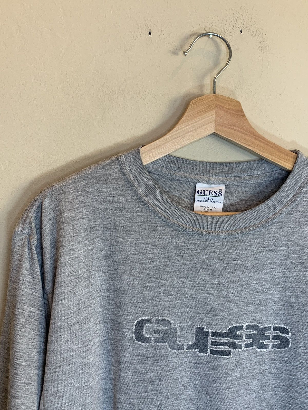 Guess *RARE* Vintage 80’s GUESS Faded Spellout Art USA-Made Shirt Size US M / EU 48-50 / 2 - 2 Thumbnail