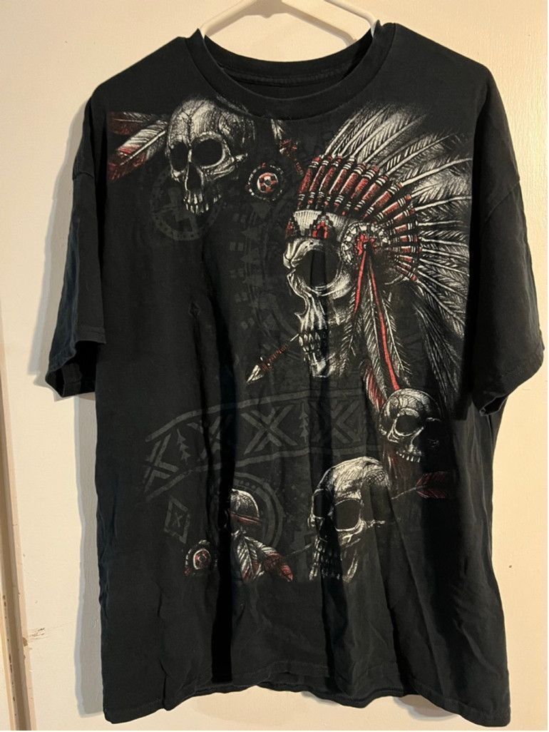 Vintage Men's Unbranded Black White Red Skull Graphic Tshirt Size US XL / EU 56 / 4 - 1 Thumbnail