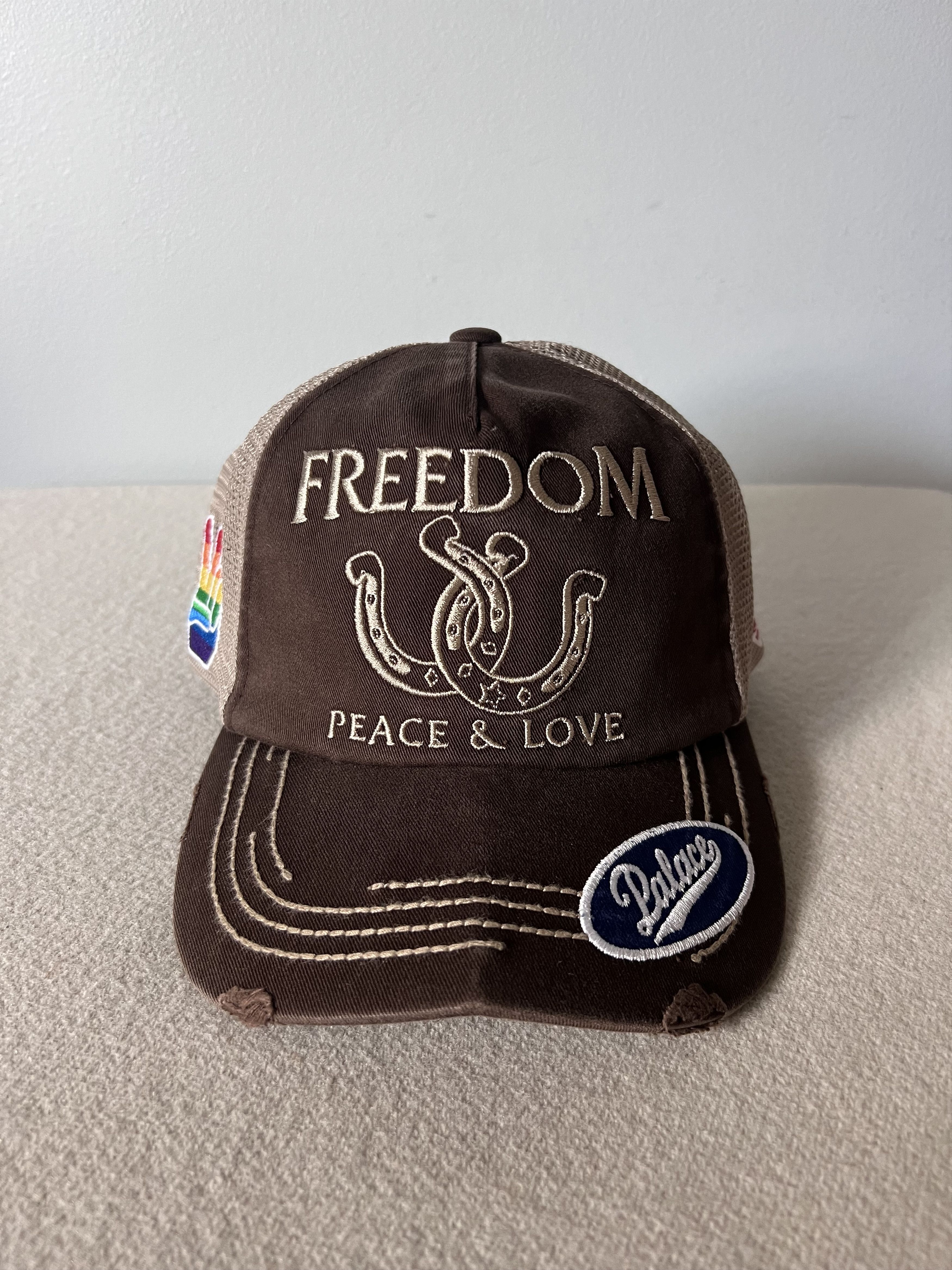 Palace Palace Skateboards Freedom Distressed Trucker Hat in Brown Size ONE SIZE - 1 Thumbnail