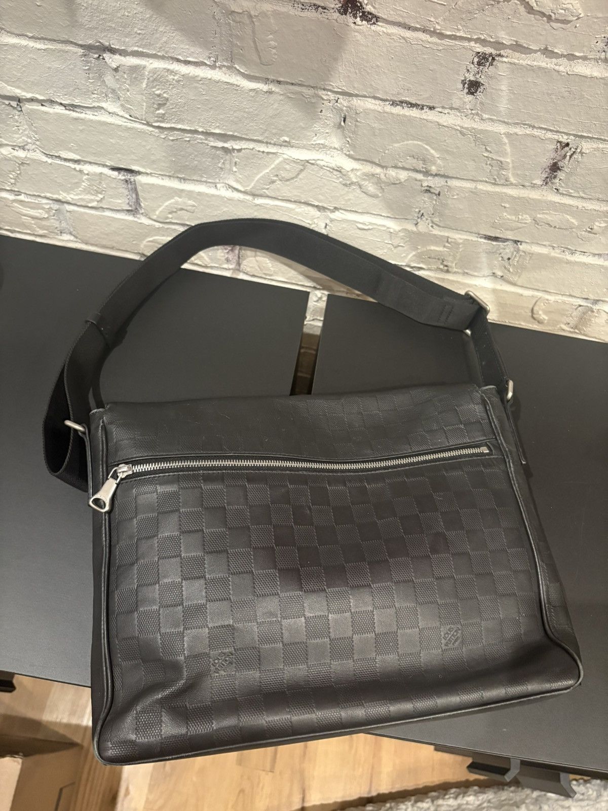 Louis Vuitton Louis Vuitton Bag Size ONE SIZE - 1 Thumbnail