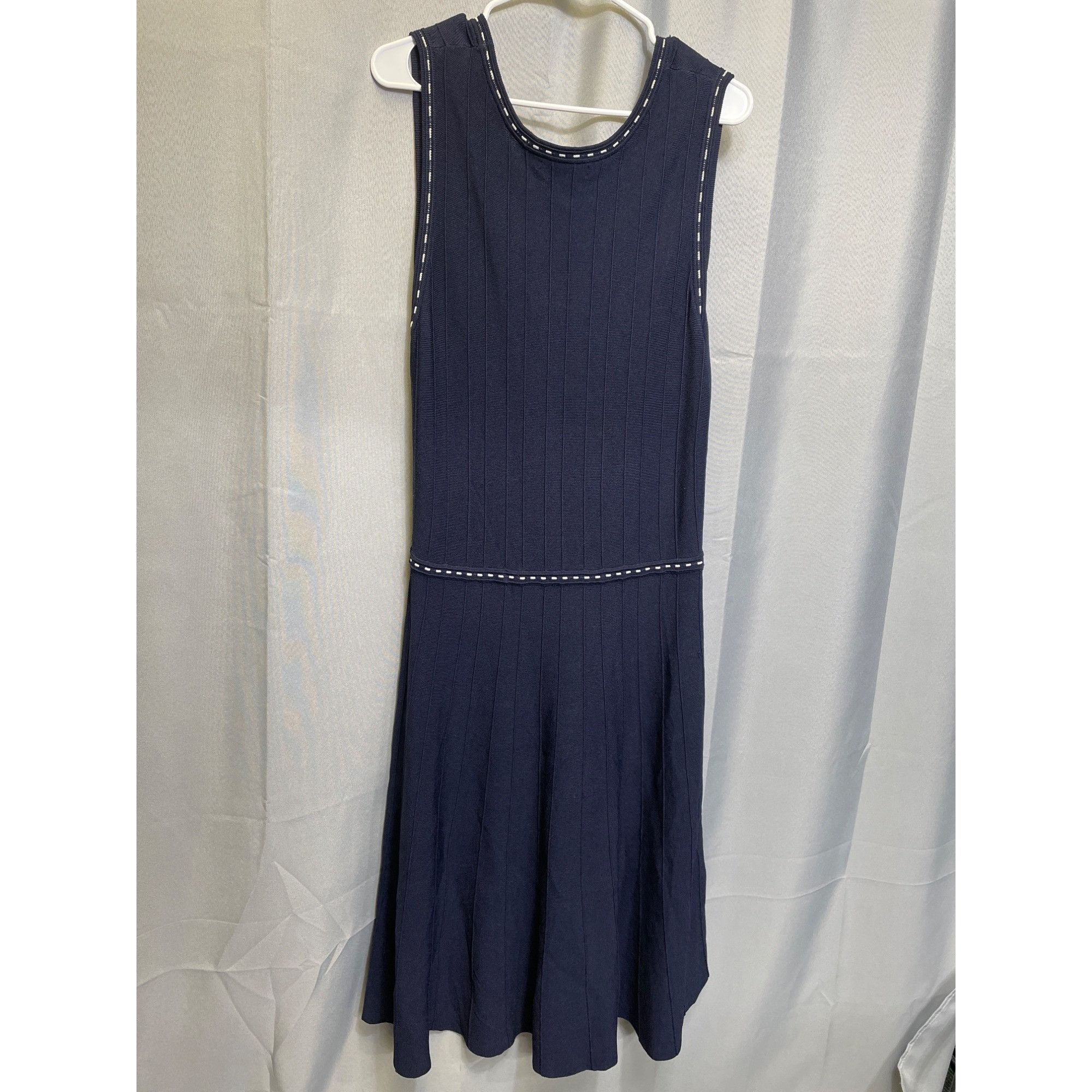 Banana Republic Banana Republic SKU 7644 Womens Sleeveless Navy Dress Size M Size M / US 6-8 / IT 42-44 - 2 Thumbnail