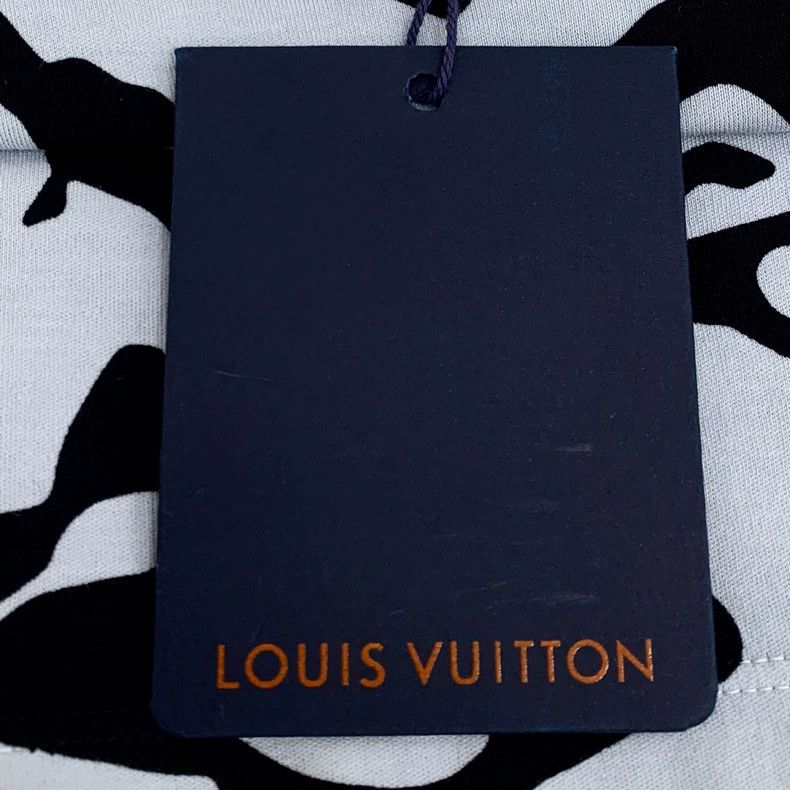 Louis Vuitton Louis Vuitton Light blue abstract logo full print cotton c Size US S / EU 44-46 / 1 - 7 Thumbnail