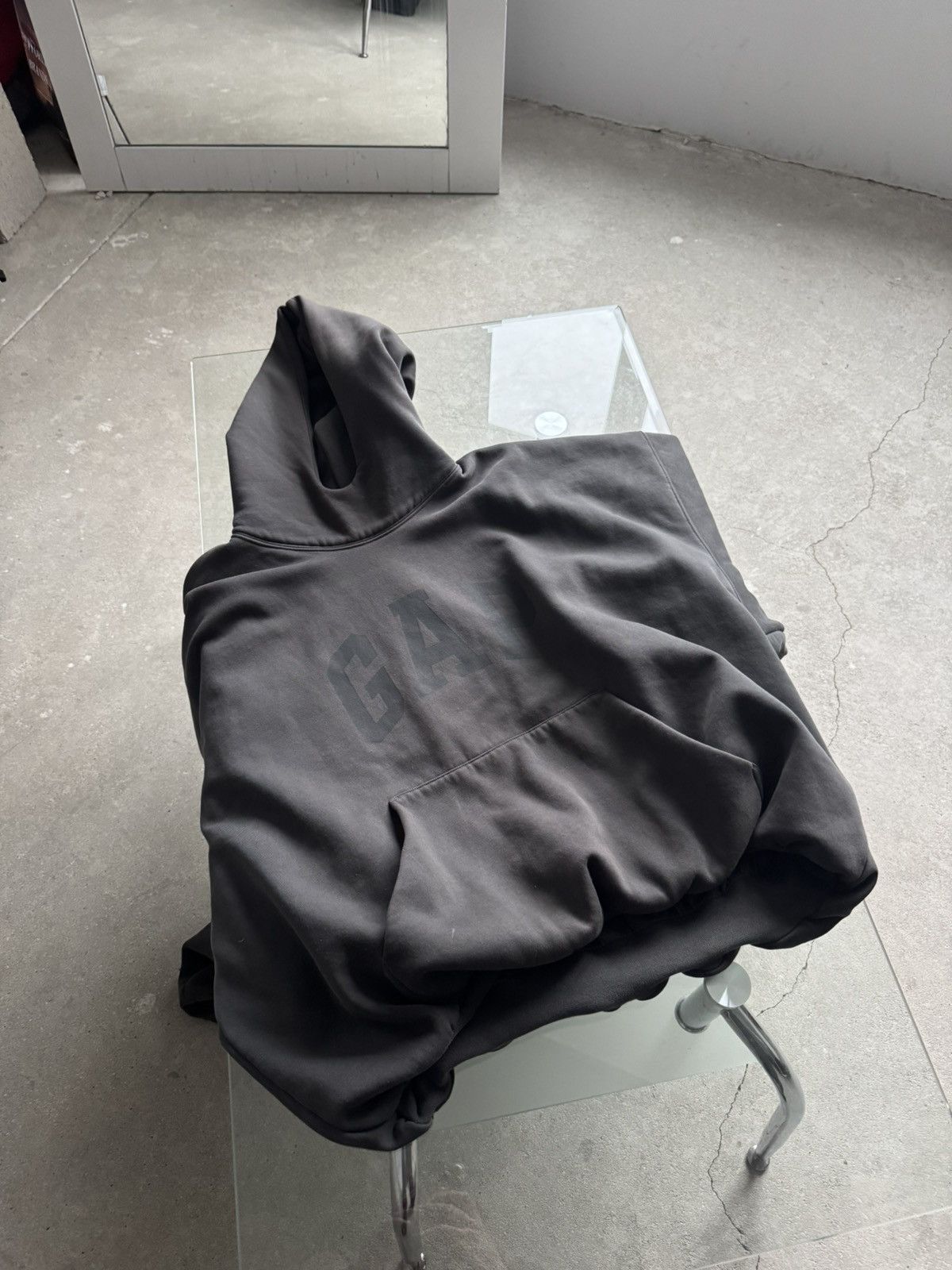 Balenciaga × Gap × Yeezy yeezy gap dove hoodie Size US M / EU 48-50 / 2 - 3 Thumbnail