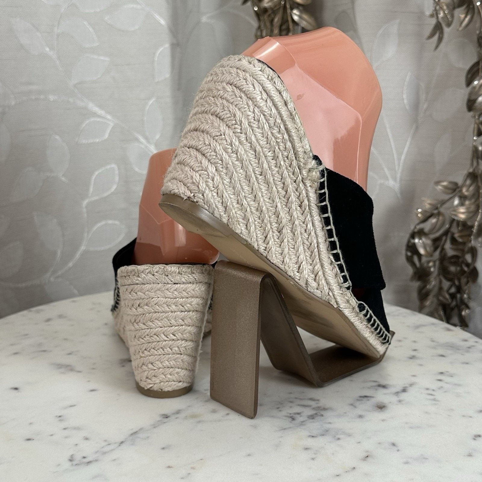 Banana Republic Banana Republic Sandals 8.5 M Wedge Espadrille Black Suede Size US 8.5 / IT 38.5 - 6 Thumbnail