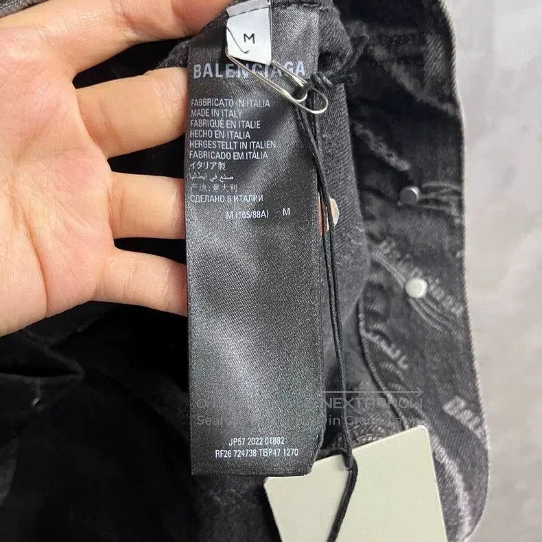 Balenciaga Balenciaga Black Logo Denim Jacket. Size US S / EU 44-46 / 1 - 4 Thumbnail