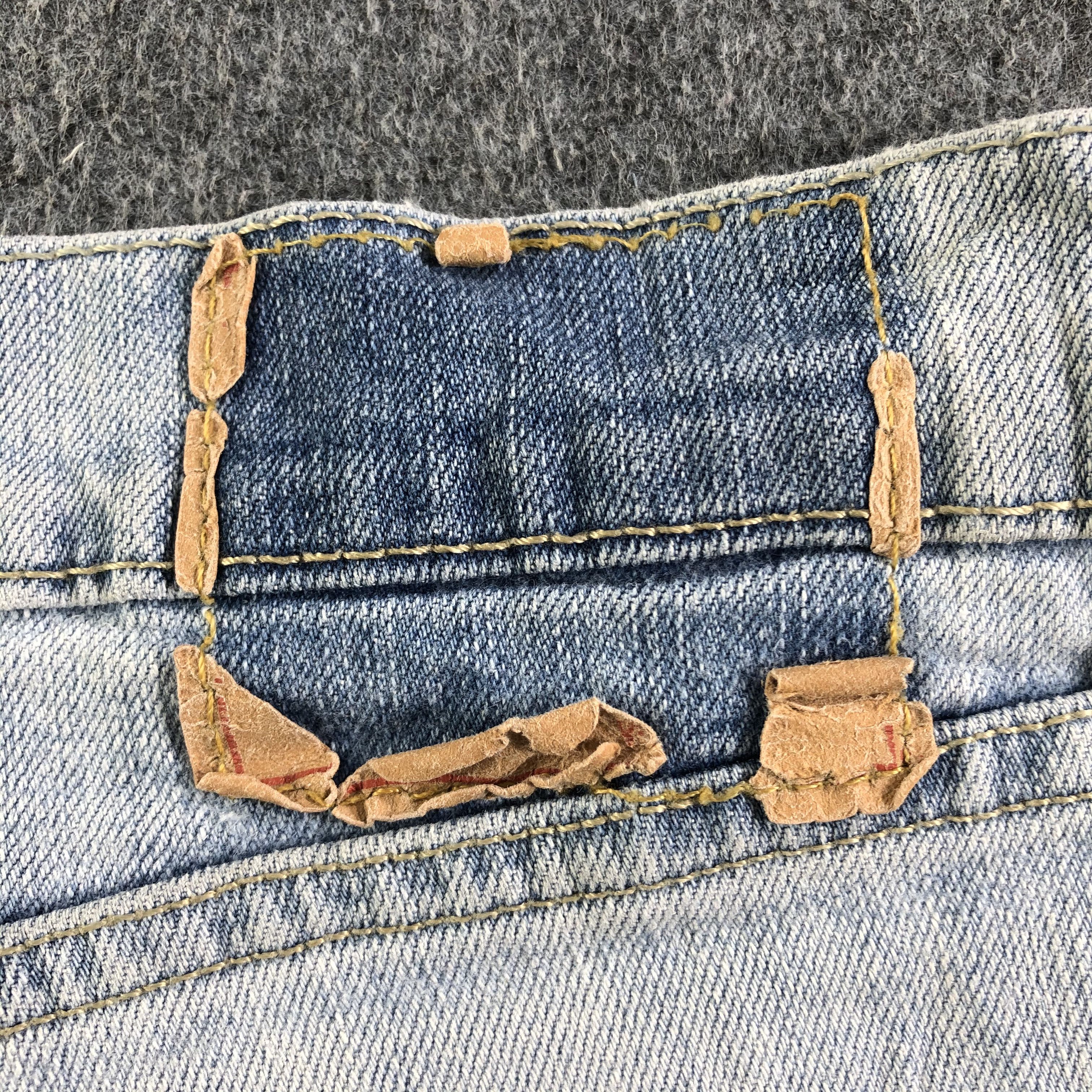 Levi's Vintage Light Wash Levis 505 Jeans-J4406 Size US 34 / EU 50 - 5 Thumbnail