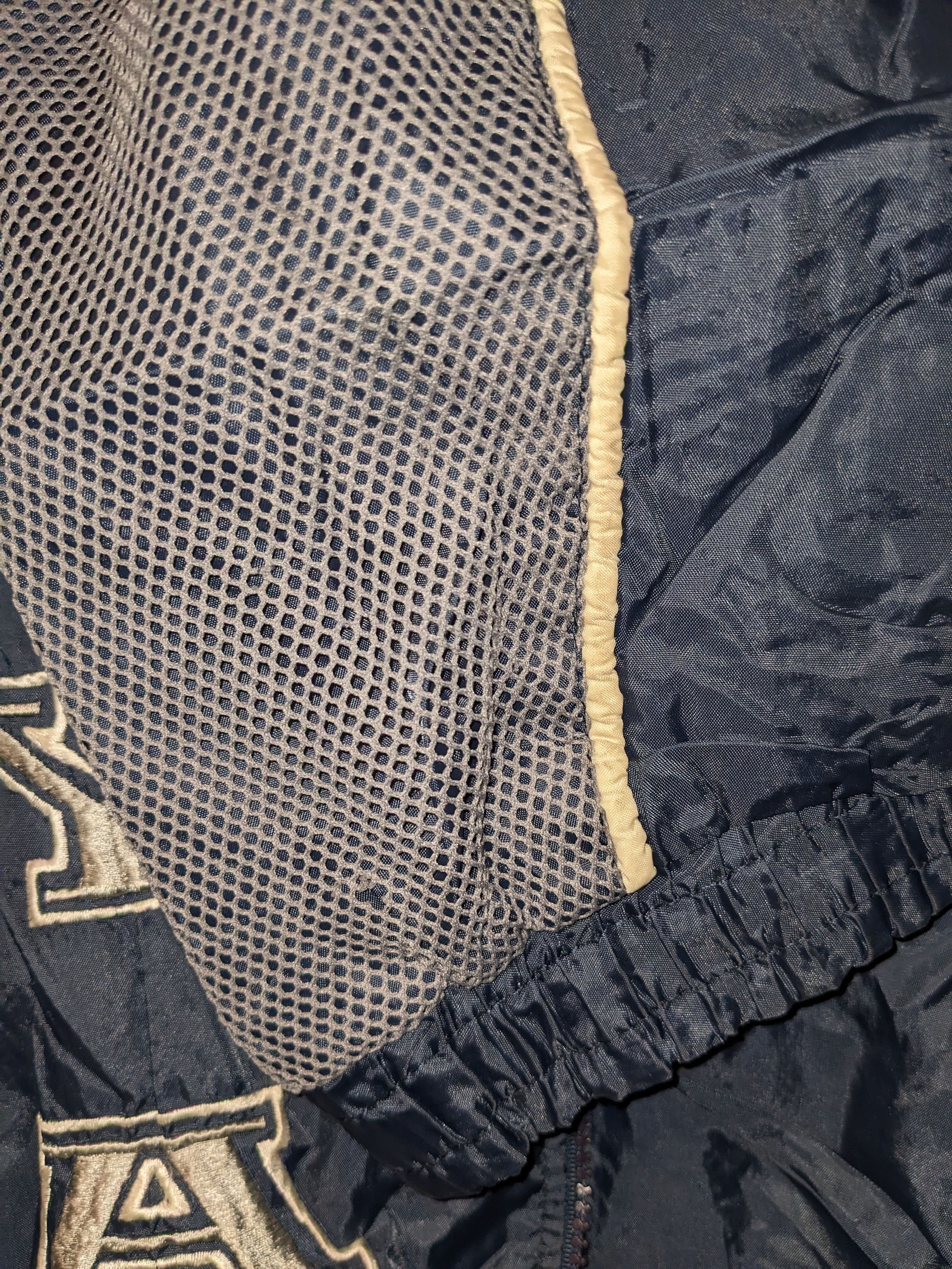 Vintage Vintage 90s Georgetown Hoyas Basketball College Windbreaker Size US L / EU 52-54 / 3 - 5 Thumbnail