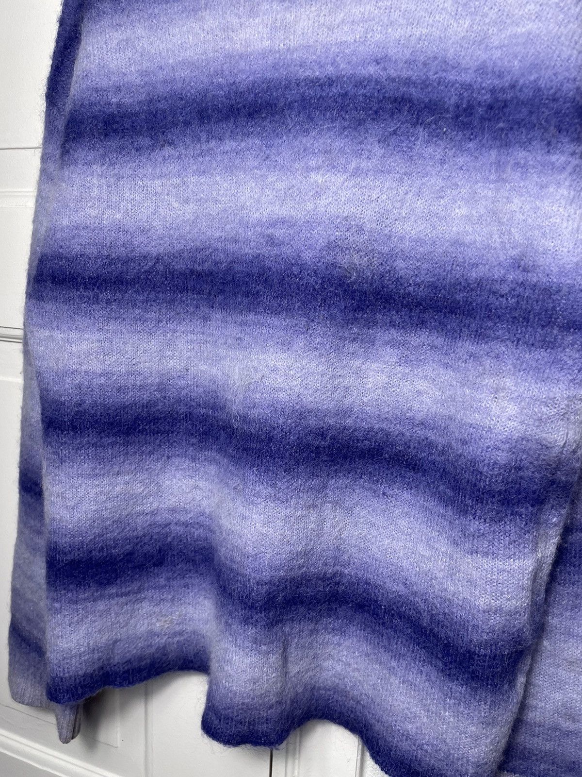 Acne Studios Acne Studios new collections gradient purple/lilac sweater Size US M / EU 48-50 / 2 - 3 Thumbnail