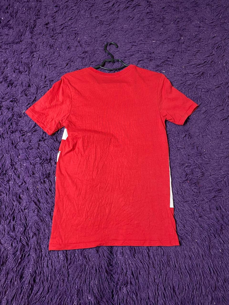 Nike Vintage Nike Big Y2K Print Short Sleeve T-Shirt Size XS Size US XS / EU 42 / 0 - 14 Thumbnail