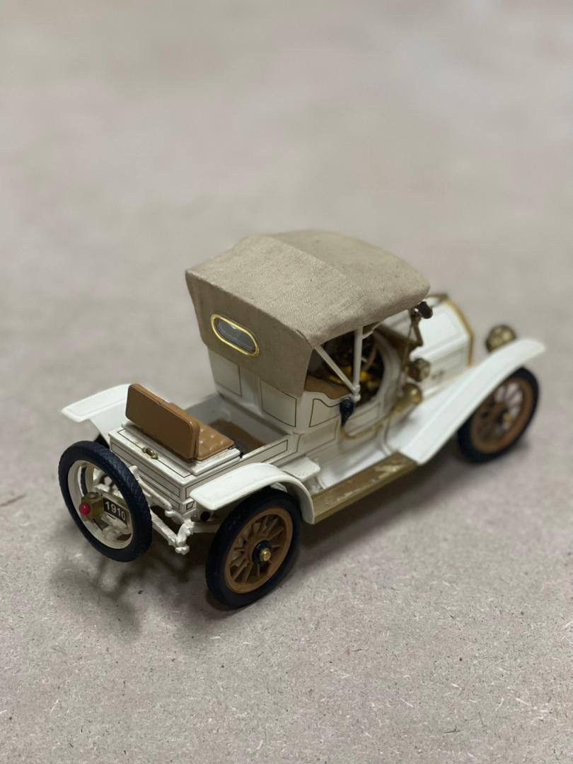 Vintage DIECAST 1/24 1910 CADILLAC ROADSTER Size ONE SIZE - 7 Thumbnail