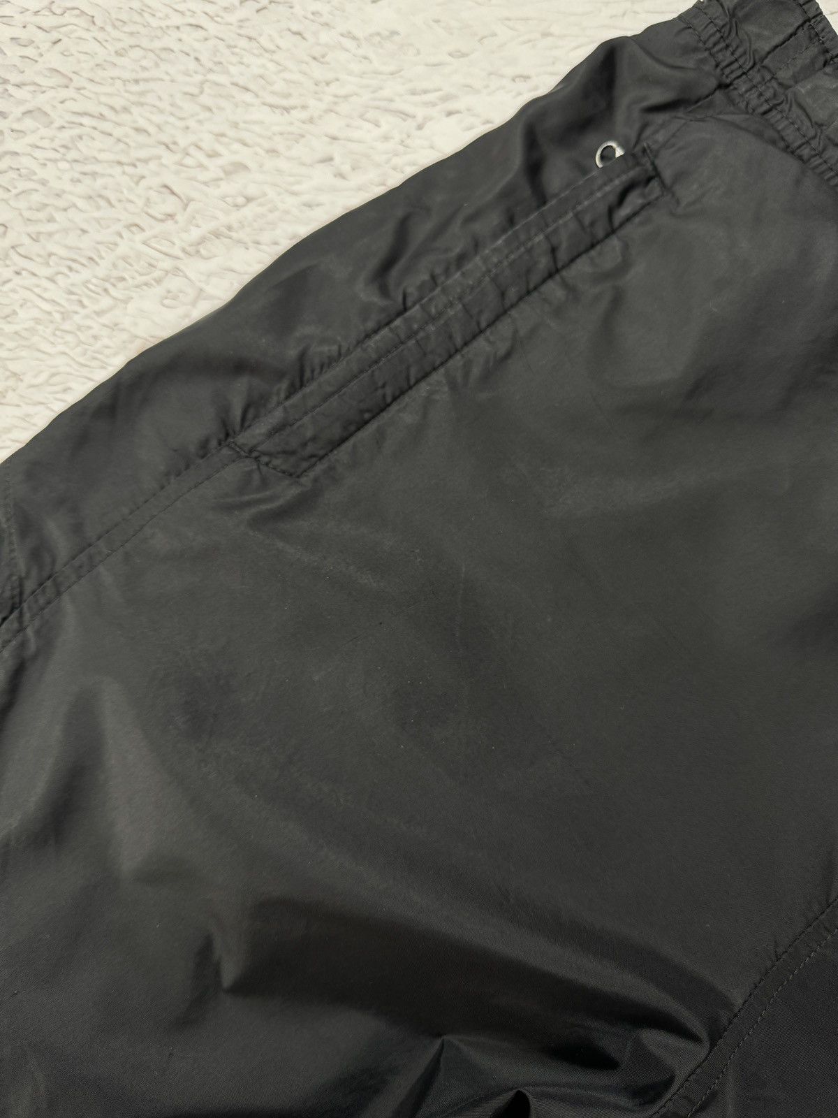 Nike Nike vintage Y2K double swoosh black nylon tightening pants Size US 38 / EU 54 - 13 Thumbnail