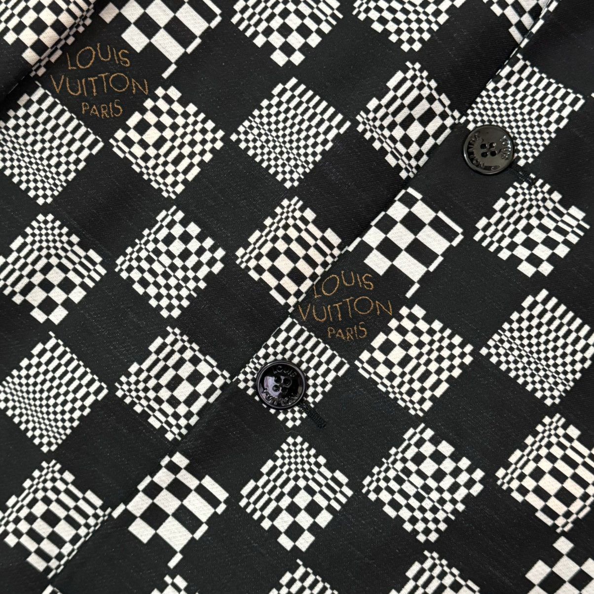 Louis Vuitton Louis Vuitton Damier Car Coat Size US L / EU 52-54 / 3 - 9 Thumbnail