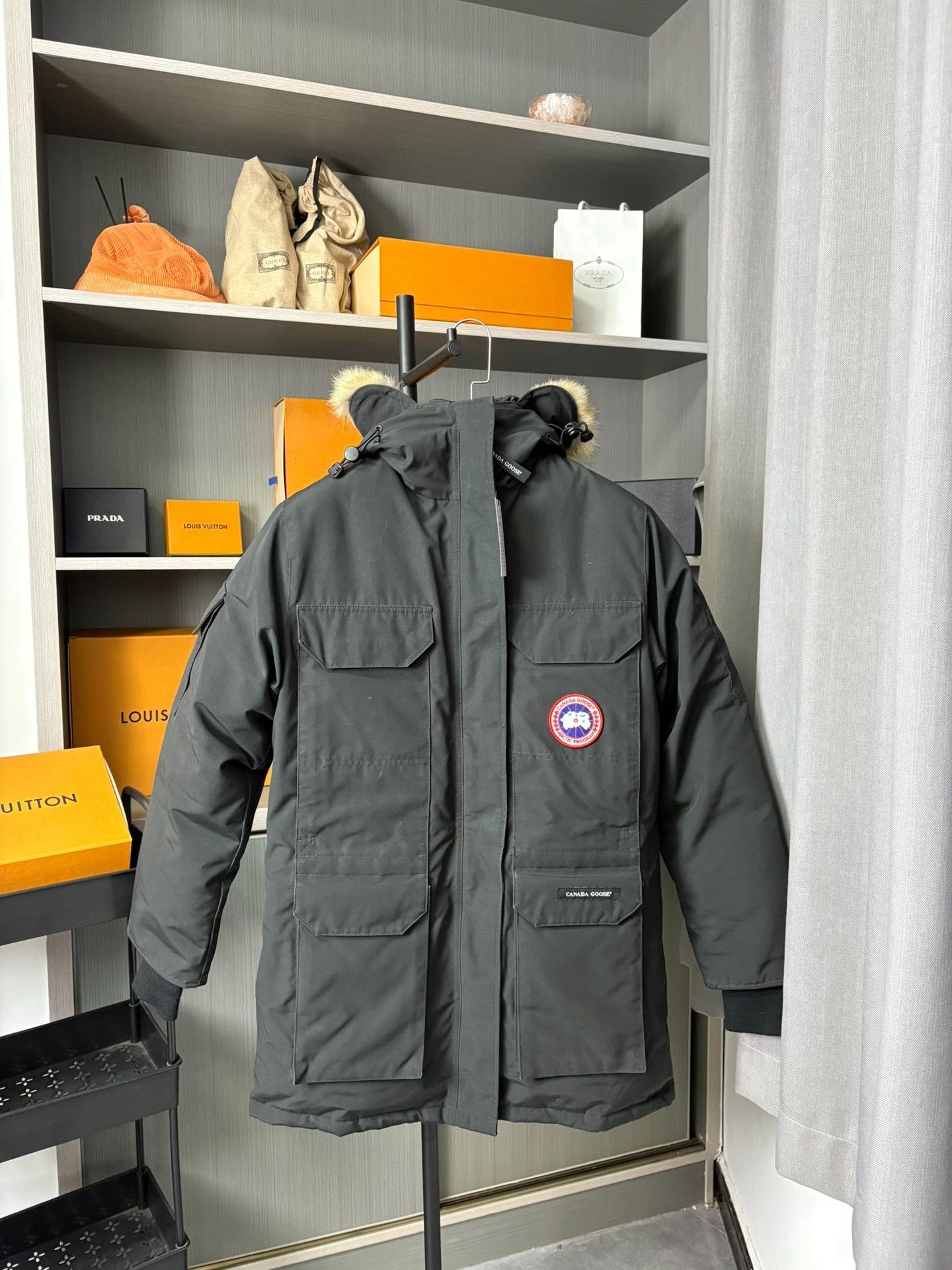 Canada Goose Canada Goose Down Black Heavy Coat 41 Men Size US M / EU 48-50 / 2 - 1 Thumbnail