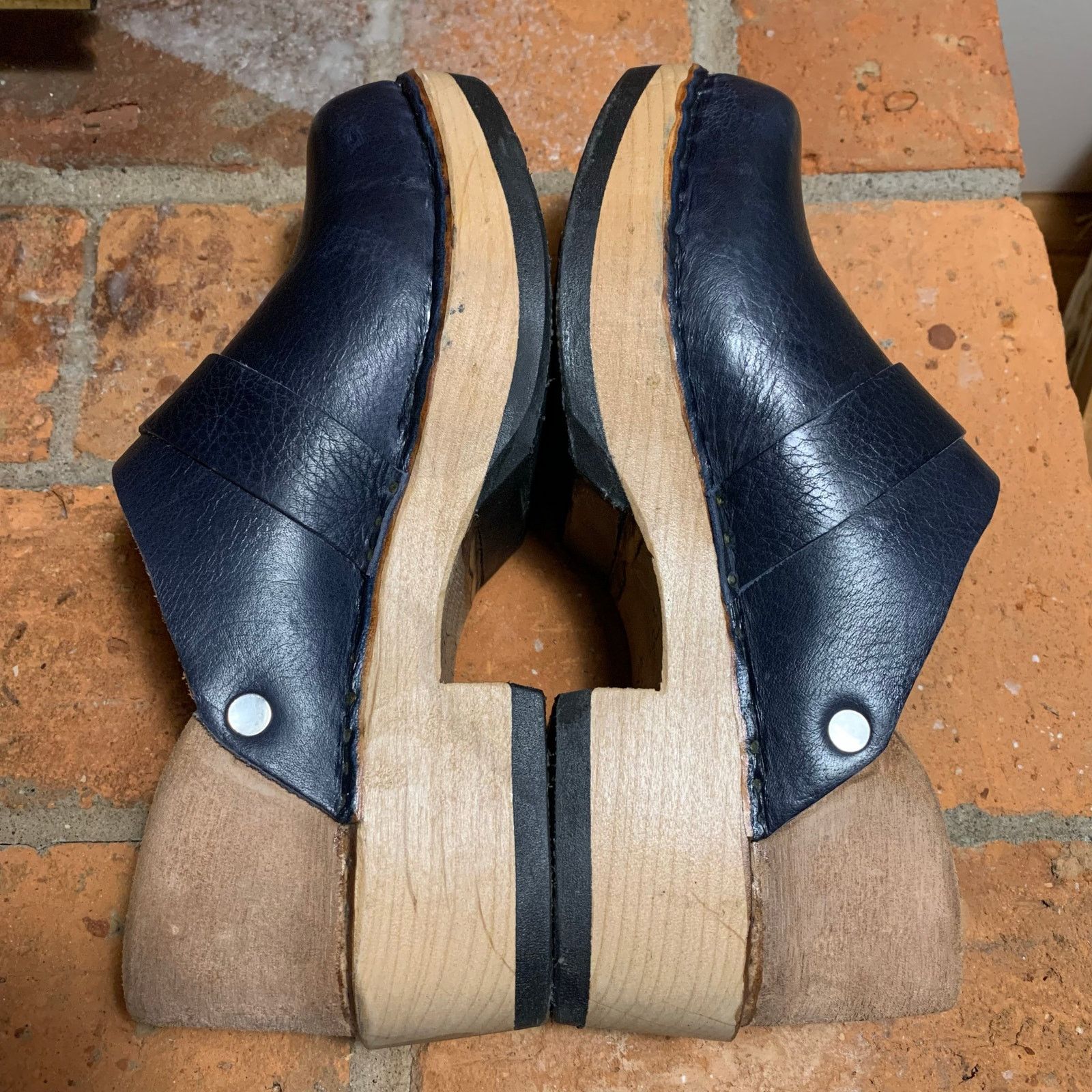 Other Multnomah Leather Shop Navy Blue Leather Wood Clogs 8.5/9 Size US 9 / IT 39 - 4 Thumbnail