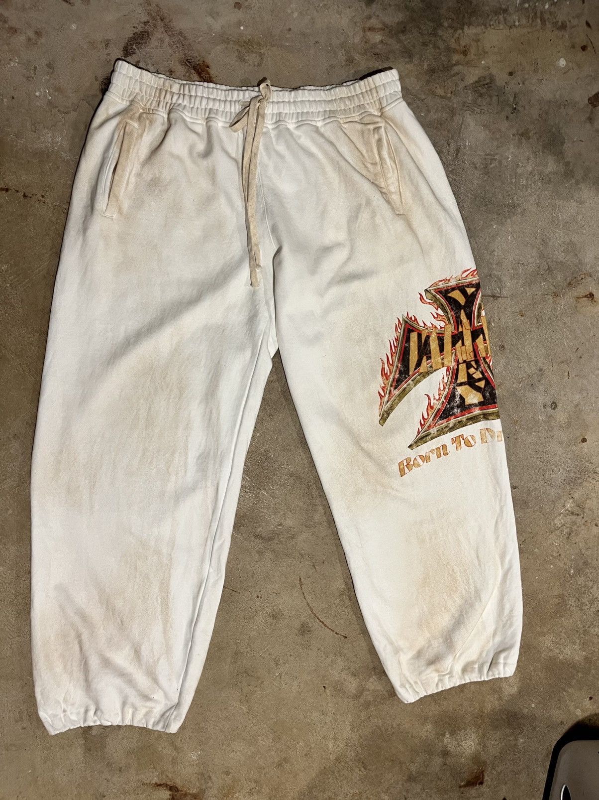 Vale Vale reborn sweats XL Size US 36 / EU 52 - 1 Thumbnail