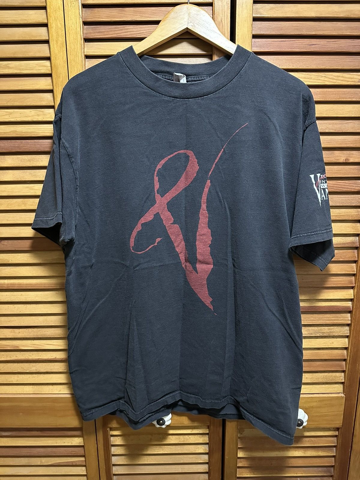 Vintage Interview With A Vampire Size US XL / EU 56 / 4 - 1 Thumbnail