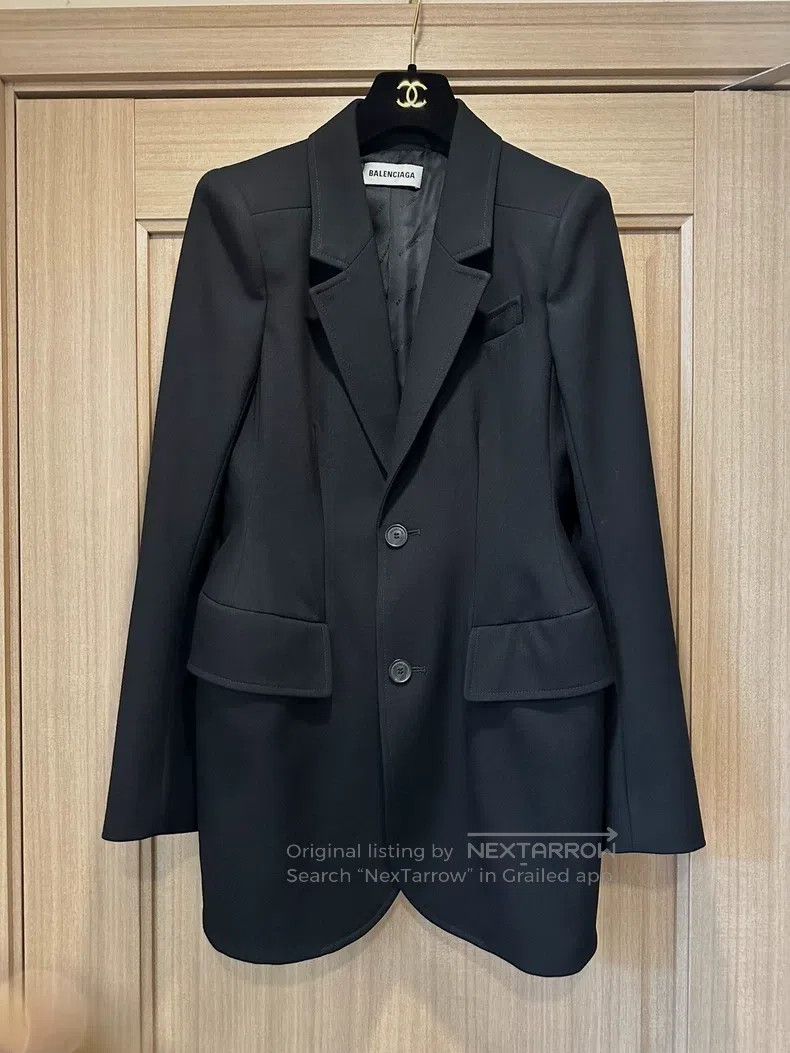 Balenciaga Balenciaga Solid black single-breasted long sleeve suit ja Size XXS / US 00 / IT 34 - 1 Thumbnail